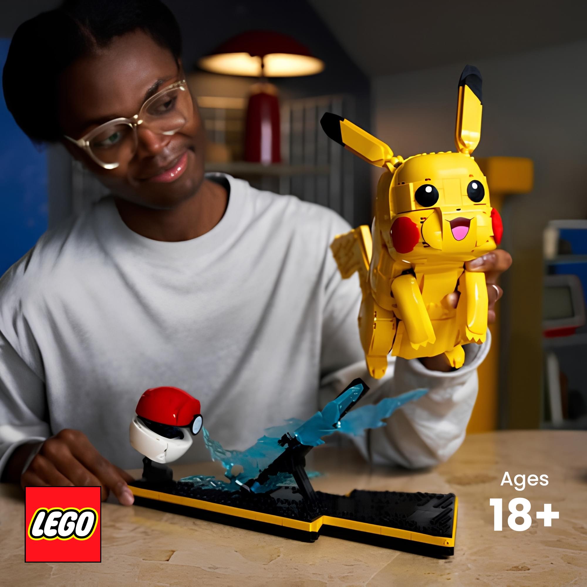 LEGO Pokemon 72152 Pikachu and Poke Ball 2050-Piece Building Set