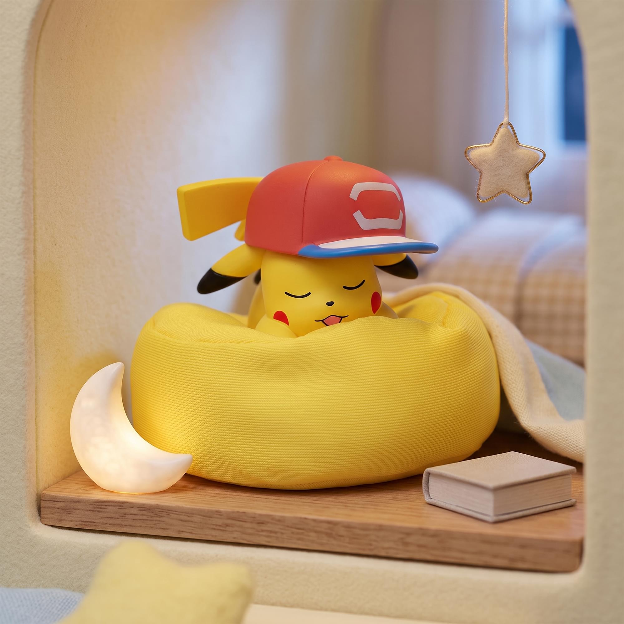 Pokemon Starry Dream Sleeping Mini Figure | Pikachu