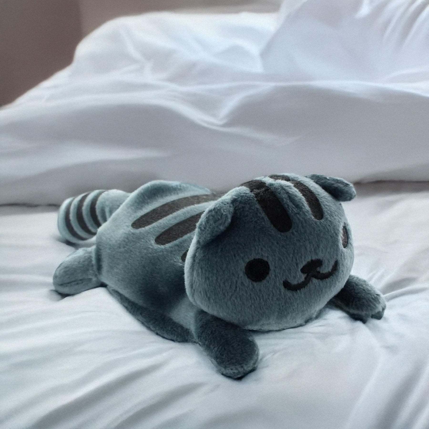 Neko Atsume: Kitty Collector 8" Plush: Misty
