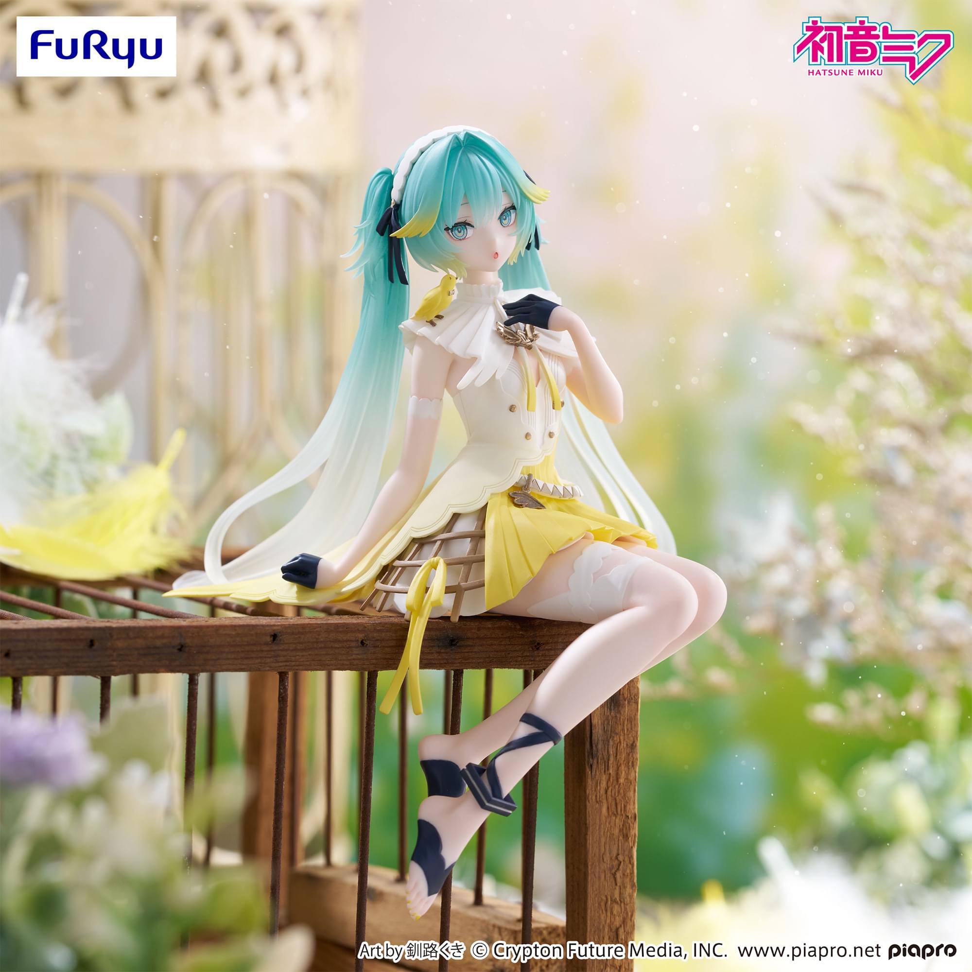 Hatsune Miku FuRyu 5.5-Inch Noodle Stopper Figure | Canary Bird