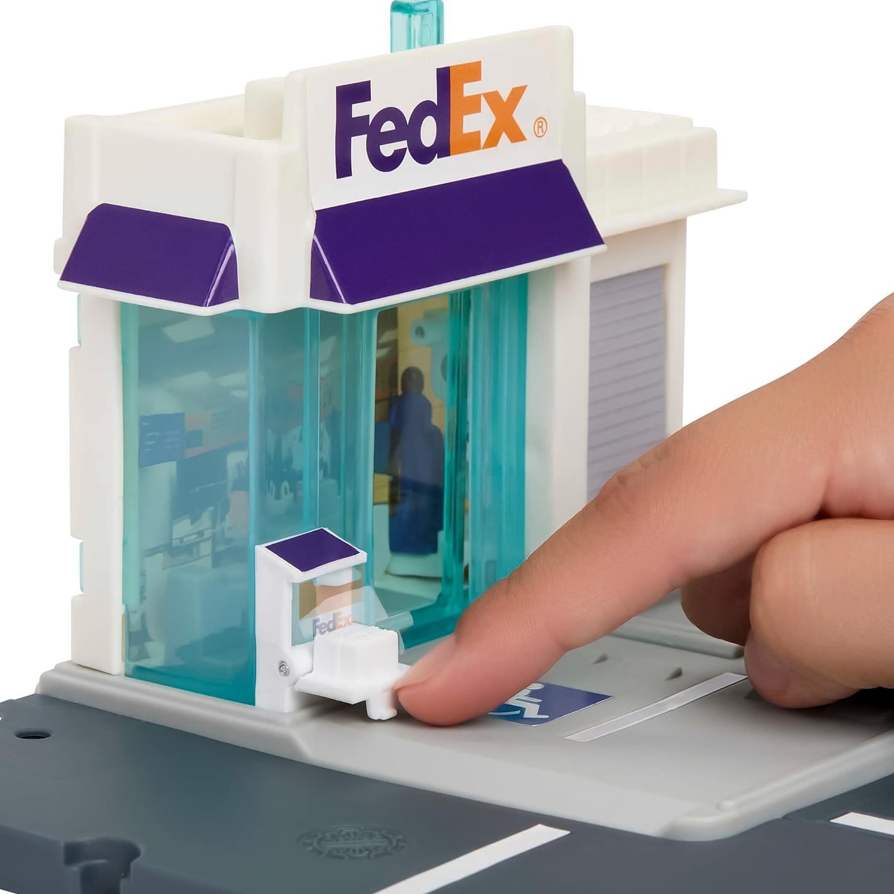 Matchbox Action Drivers Fedex Package Center Playset