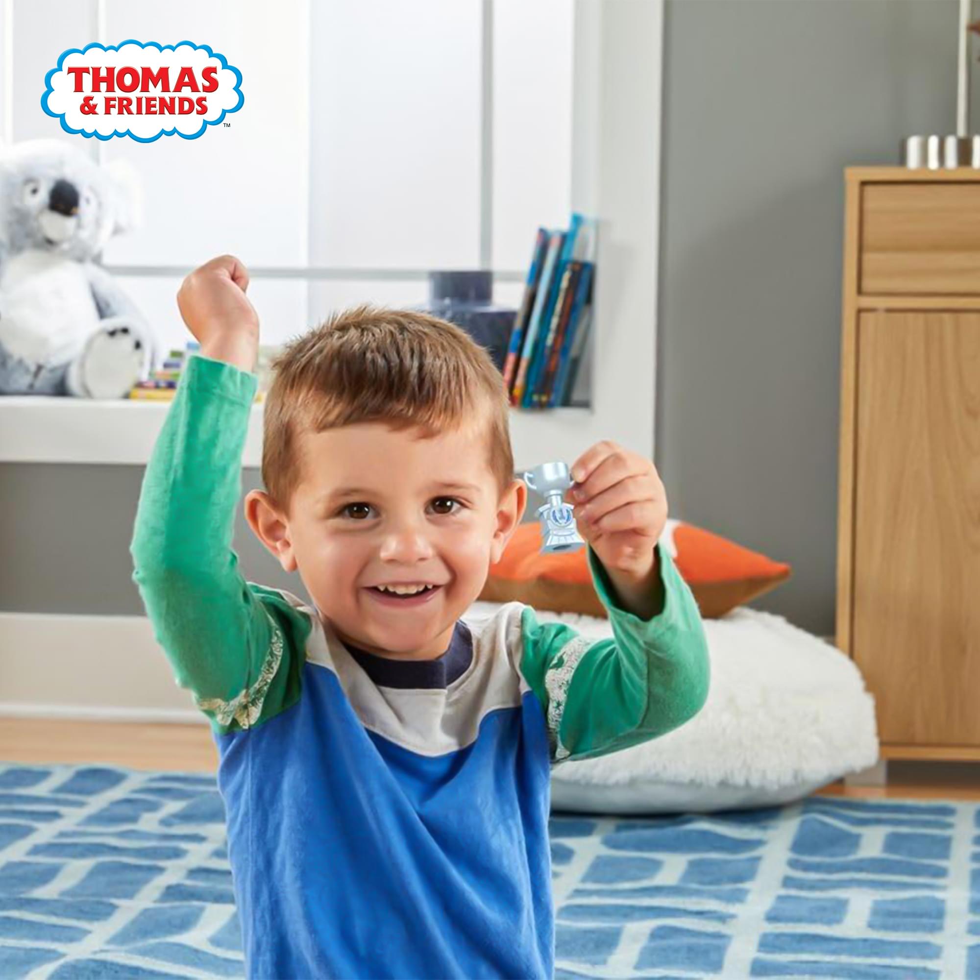 Thomas & Friends Race For The Sodor Cup Train Track Playset