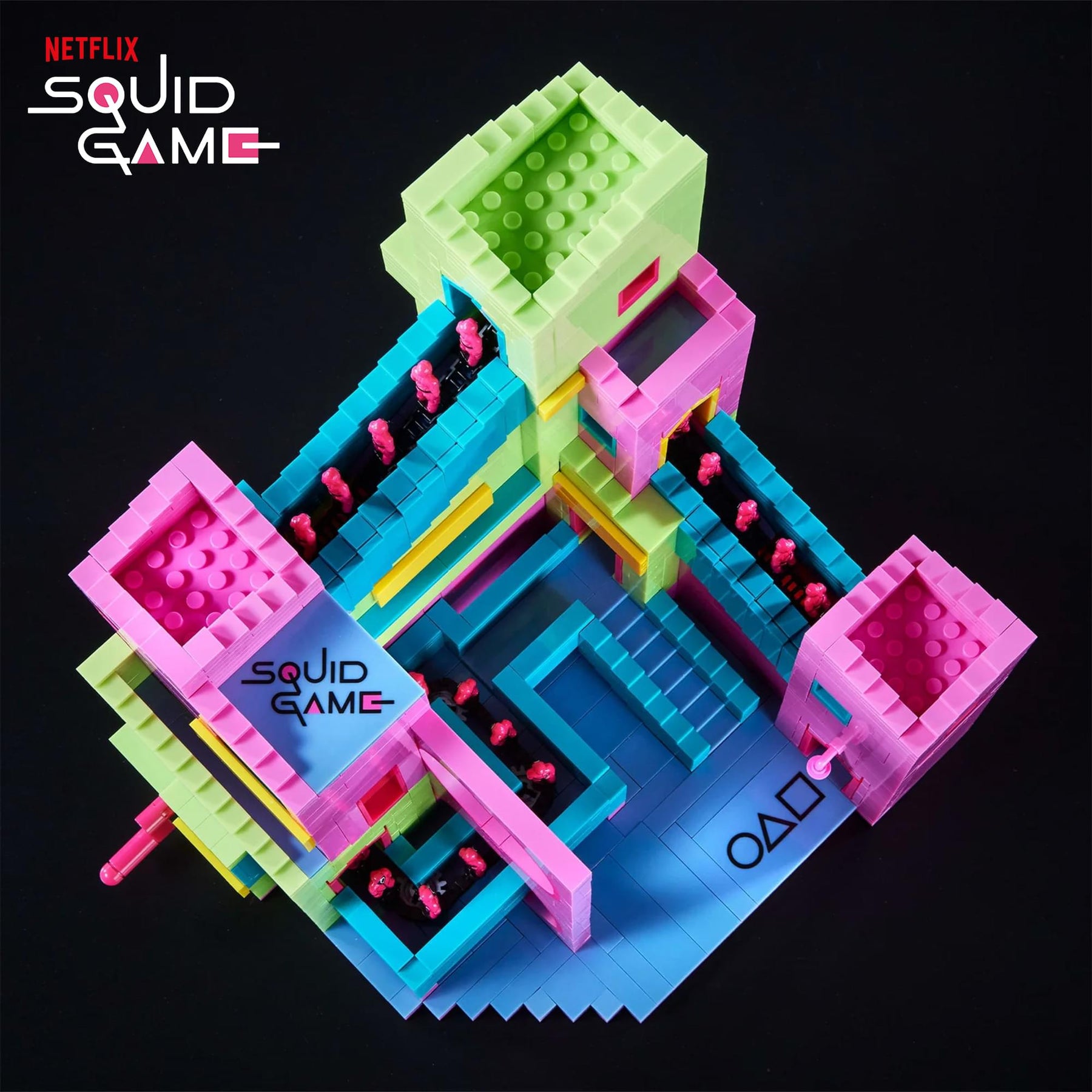 Squid Game The Staircase 1735-Piece Collector Building Set
