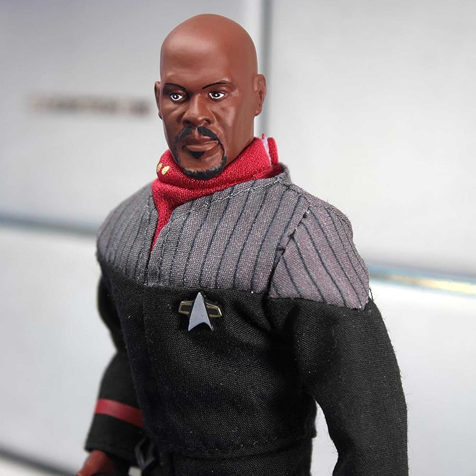 Mego Star Trek Deep Space Nine Captain Sisko 8 Inch Action Figure