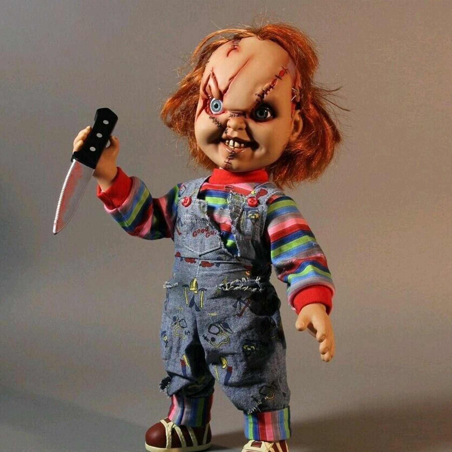 Child's Play 15" Chucky Talking Action Figure