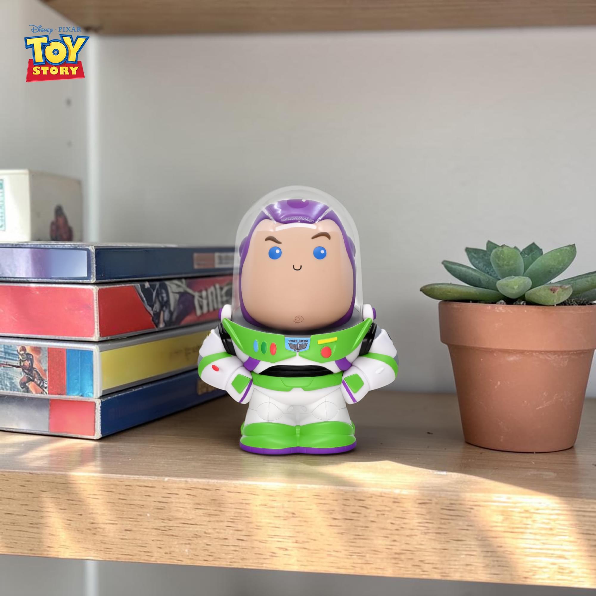 Disney/ Pixar Toy Story Buzz Lightyear 8-Inch PVC Figural Bank