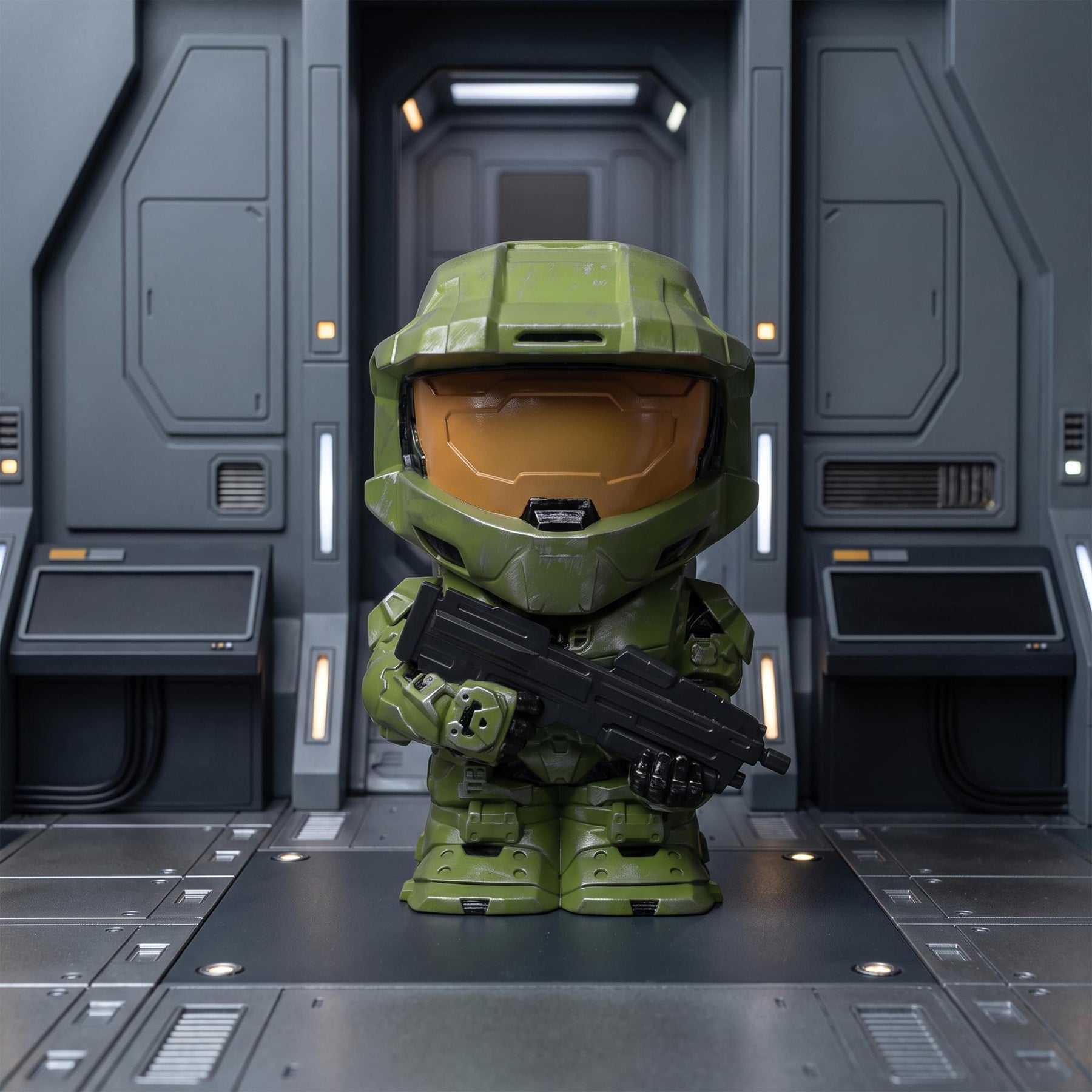 Halo Master Chief 8-Inch PVC Figural Bank