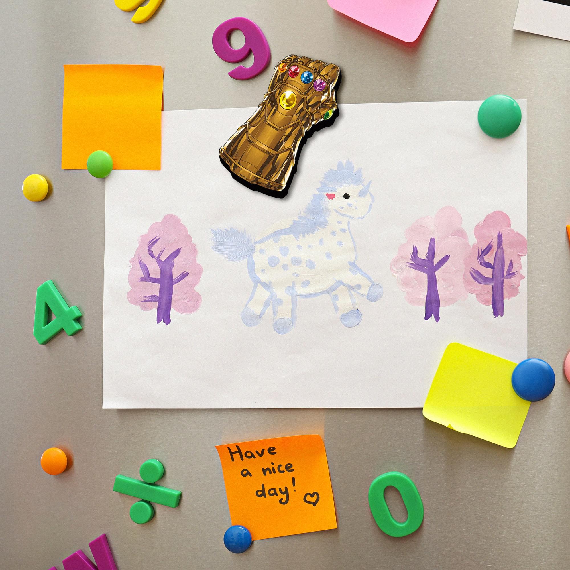 Marvel Thanos Gauntlet Funky Chunky Magnet