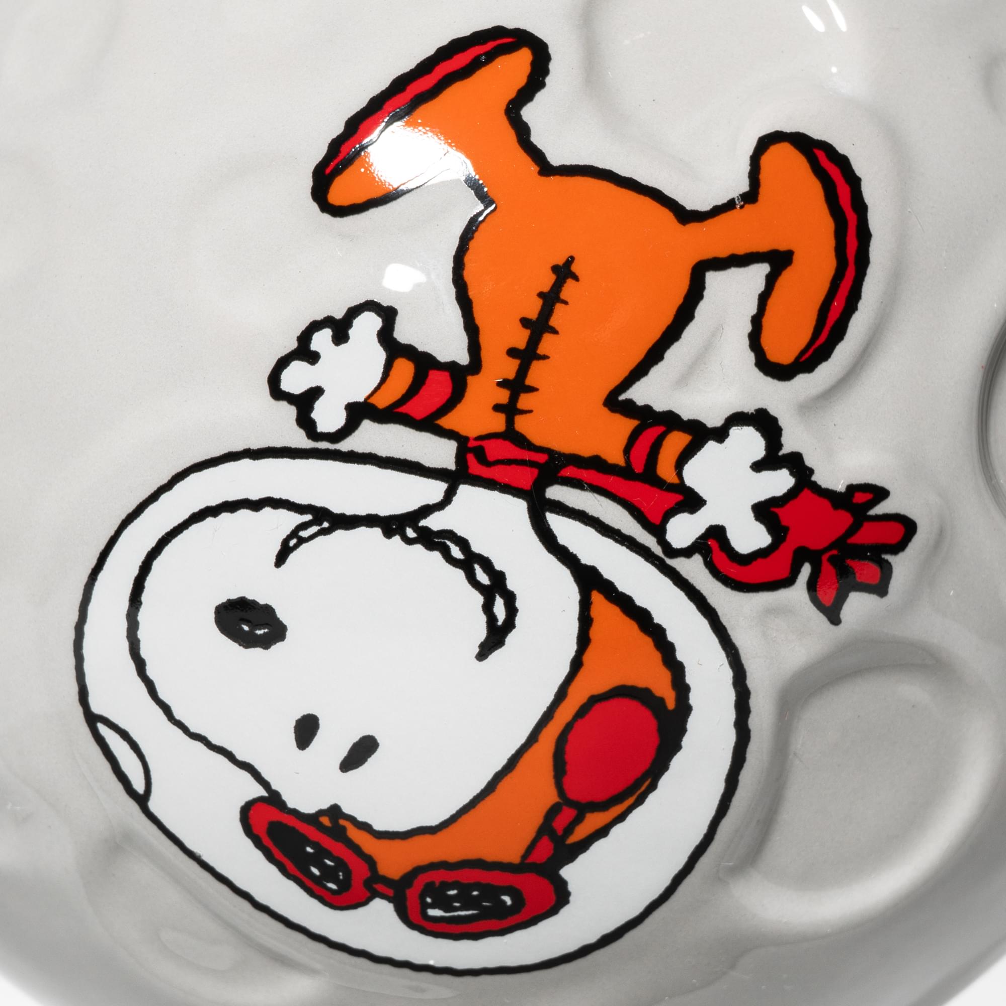 Peanuts Snoopy In Space Moon Sculpted Ceramic Mug | Holds 18 Ounces