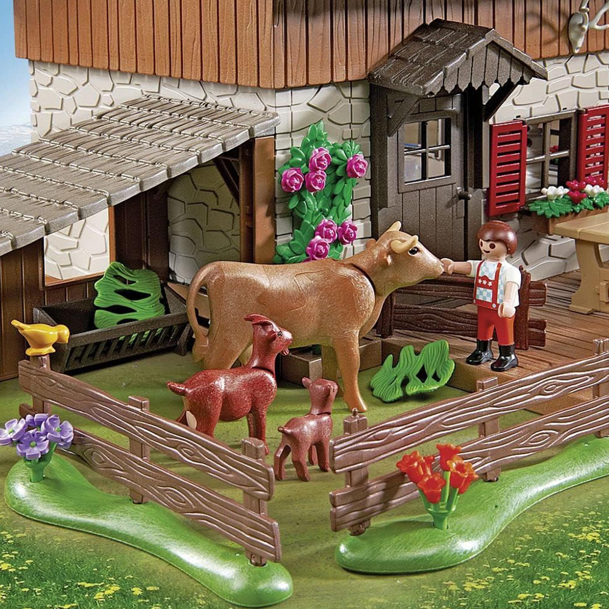 Playmobil 5422 Country Alpine Lodge Building Set