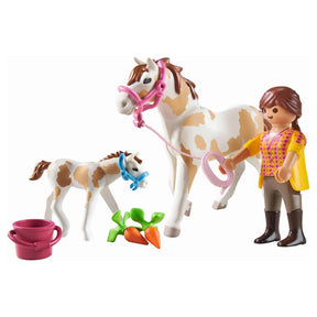Playmobil 71243 Country Horse with Foal Building Set