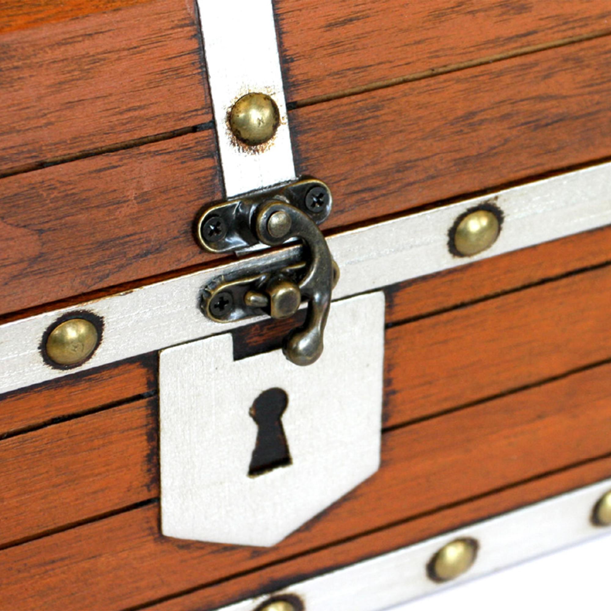 The Legend of Zelda 3-Piece Rupee Treasure Chest Replica