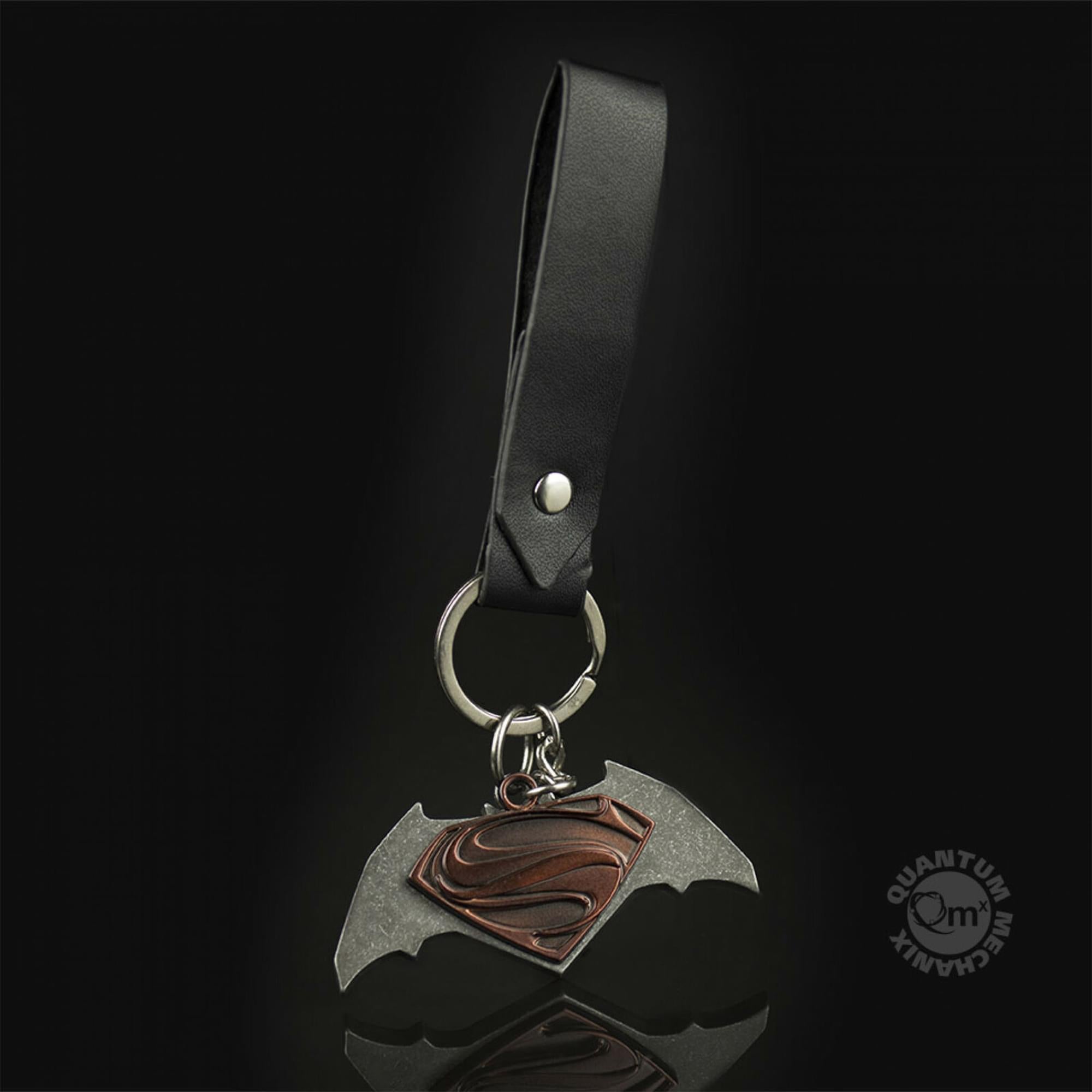 Batman v Superman: Dawn of Justice Friendship Keychain