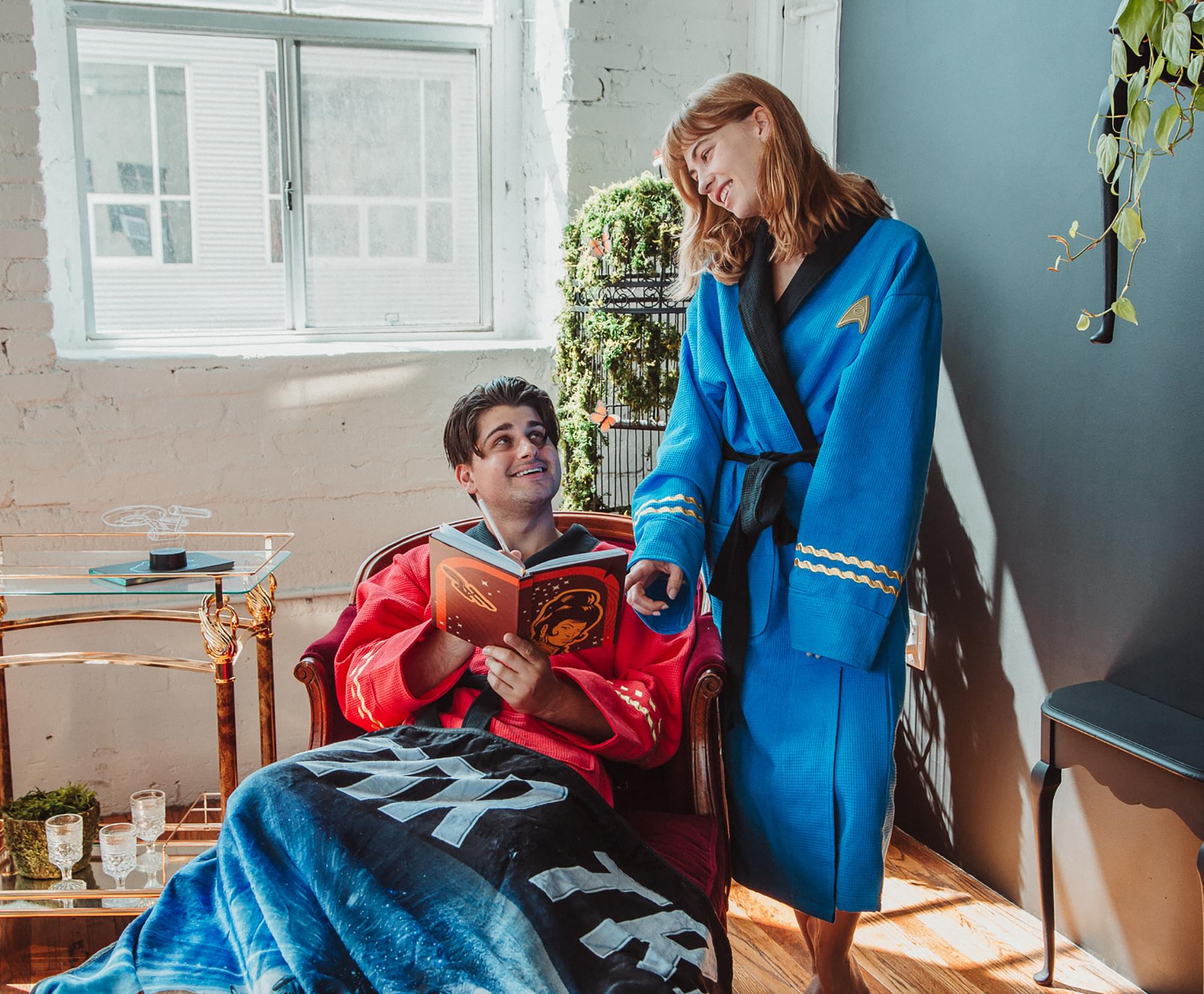 Star Trek: The Original Series Waffle-Weave Cotton Adult Robe | Red Operations