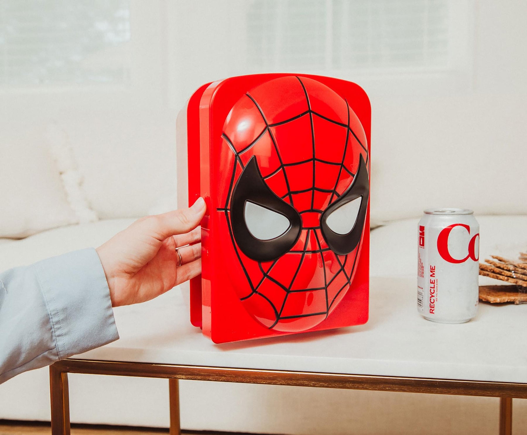 Marvel Spider-Man 4-Liter Mini Fridge Thermoelectric Cooler | Holds 6 Cans