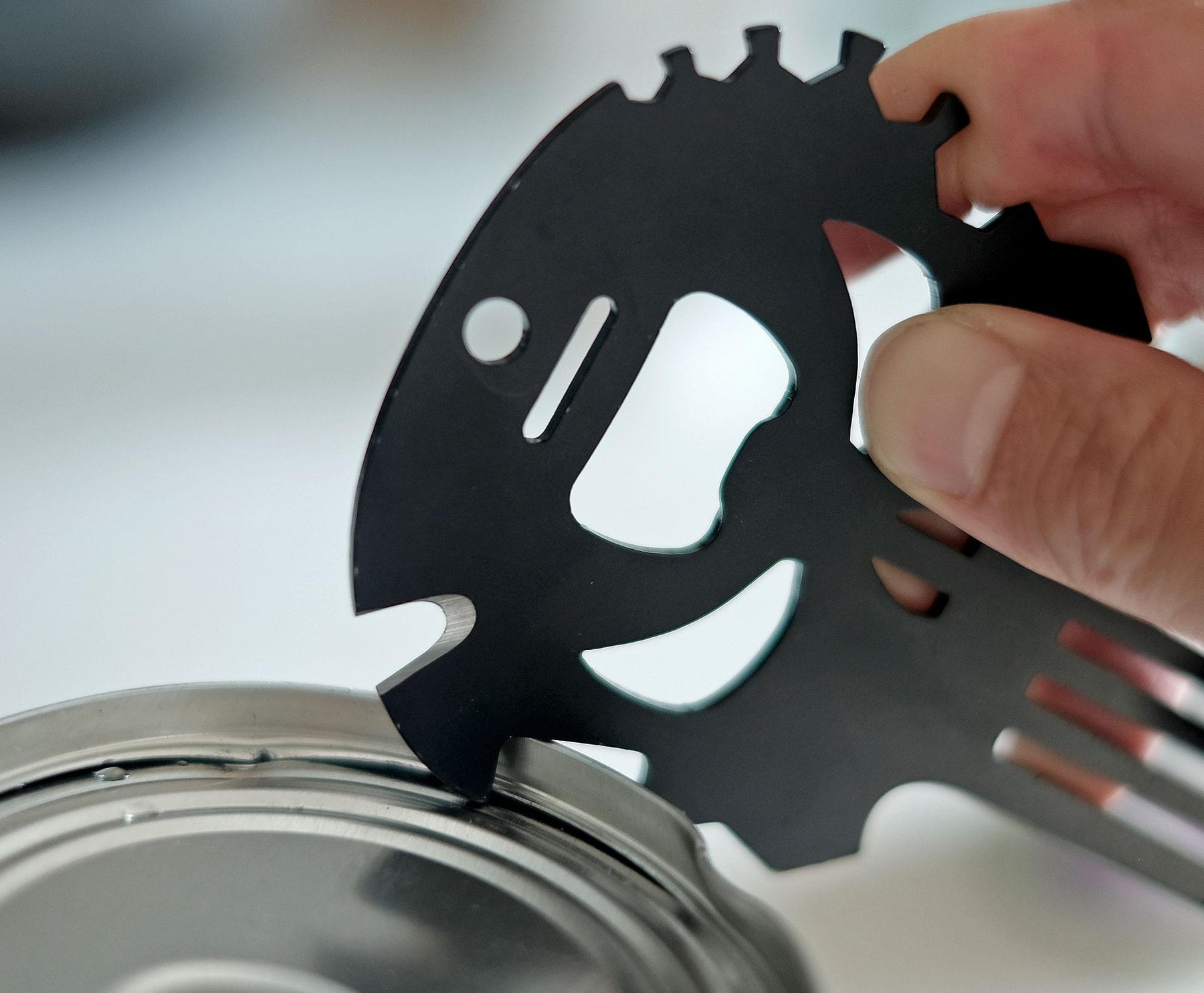 Marvel Punisher Skull 7-In-1 Multitool Kit