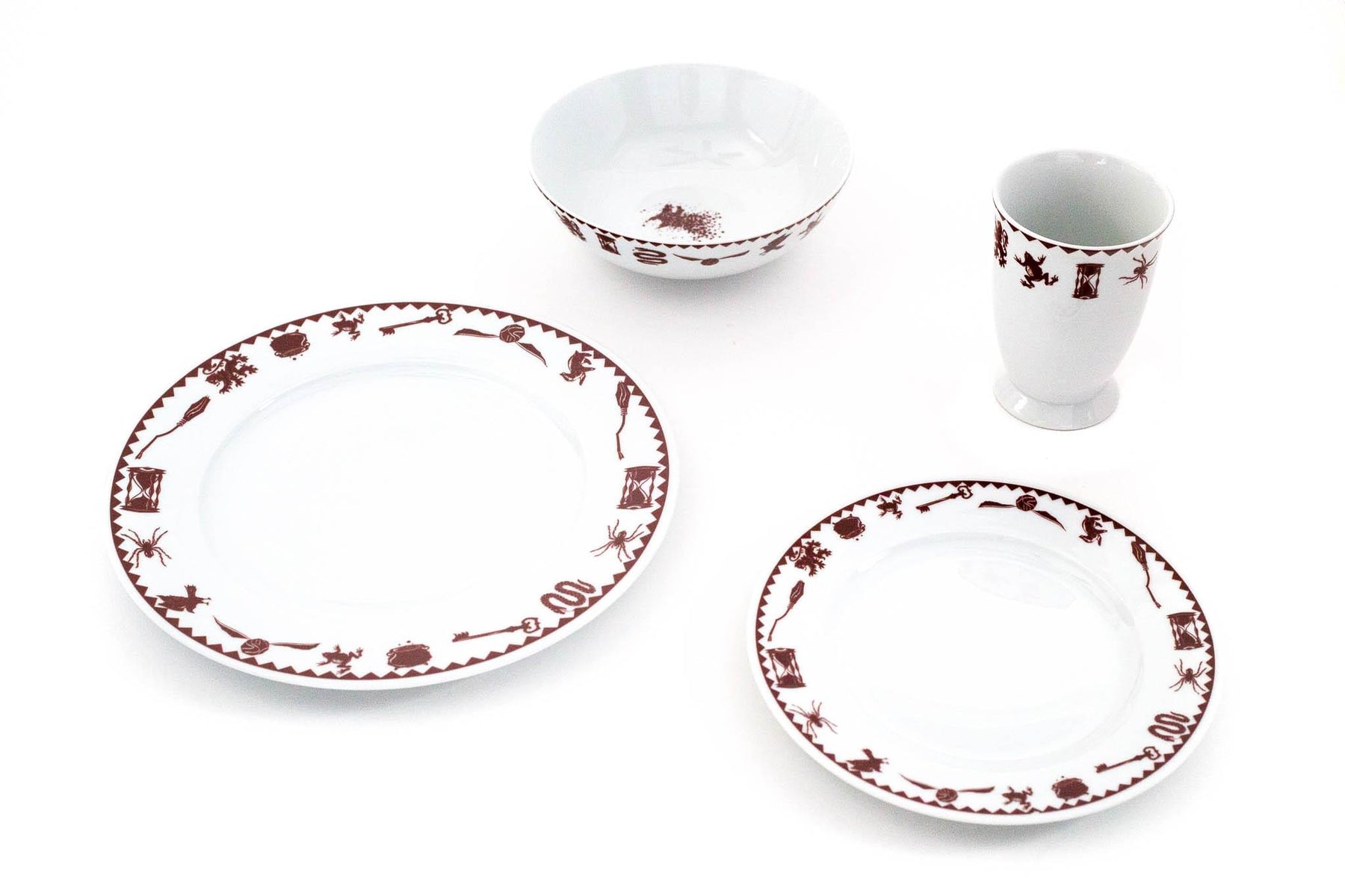 Harry Potter Creatures & Icons Dinnerware Sets | 4-Piece Ceramic Dinner Set