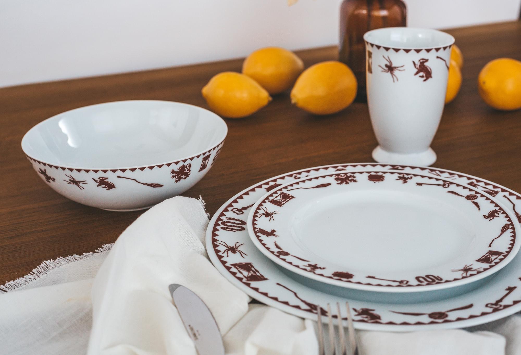 Harry Potter Creatures & Icons Dinnerware Sets | 4-Piece Ceramic Dinner Set