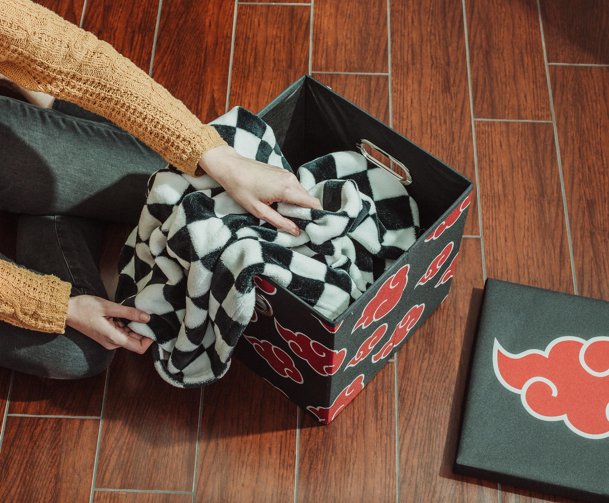 Naruto Shippuden Akatsuki 13-Inch Storage Bin With Lid