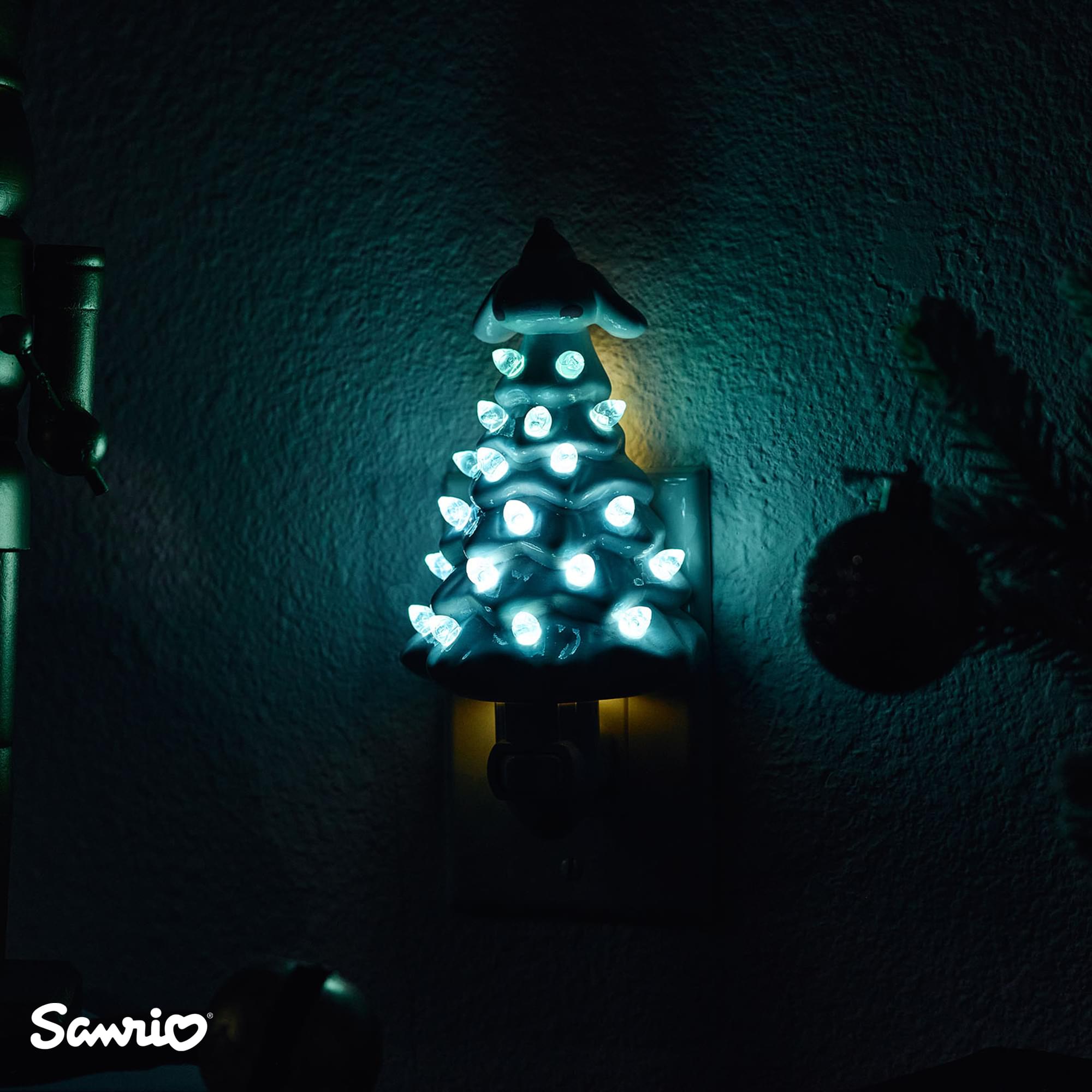 Sanrio Cinnamoroll 6-Inch Ceramic Christmas Tree Plug-In Nightlight