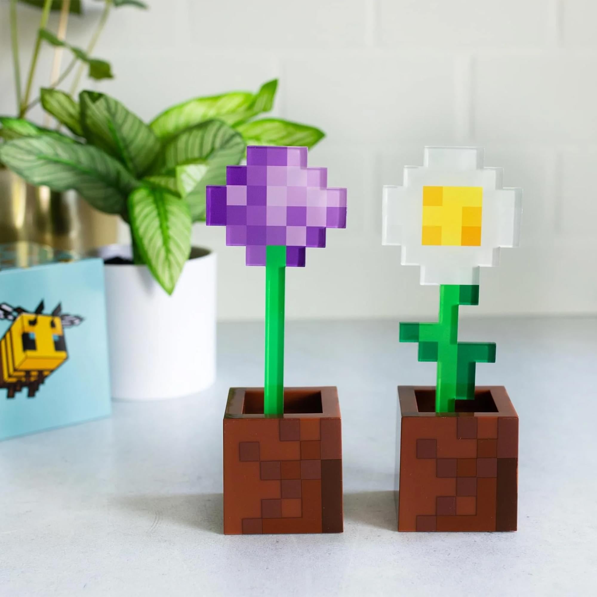Minecraft 2-Piece Flower Pot Mood Light Bundle
