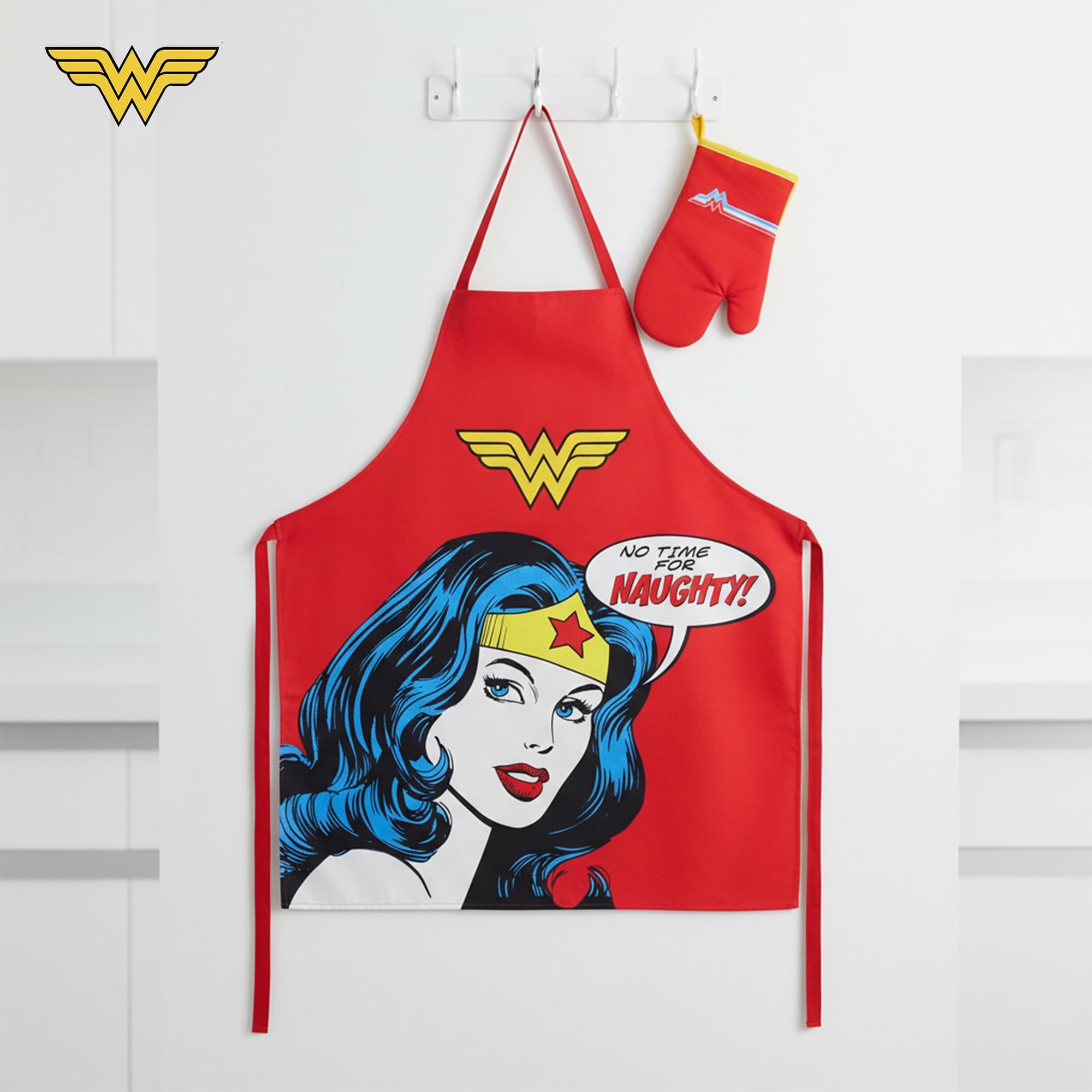 DC Comics Wonder Woman Apron and Oven Mitt Set