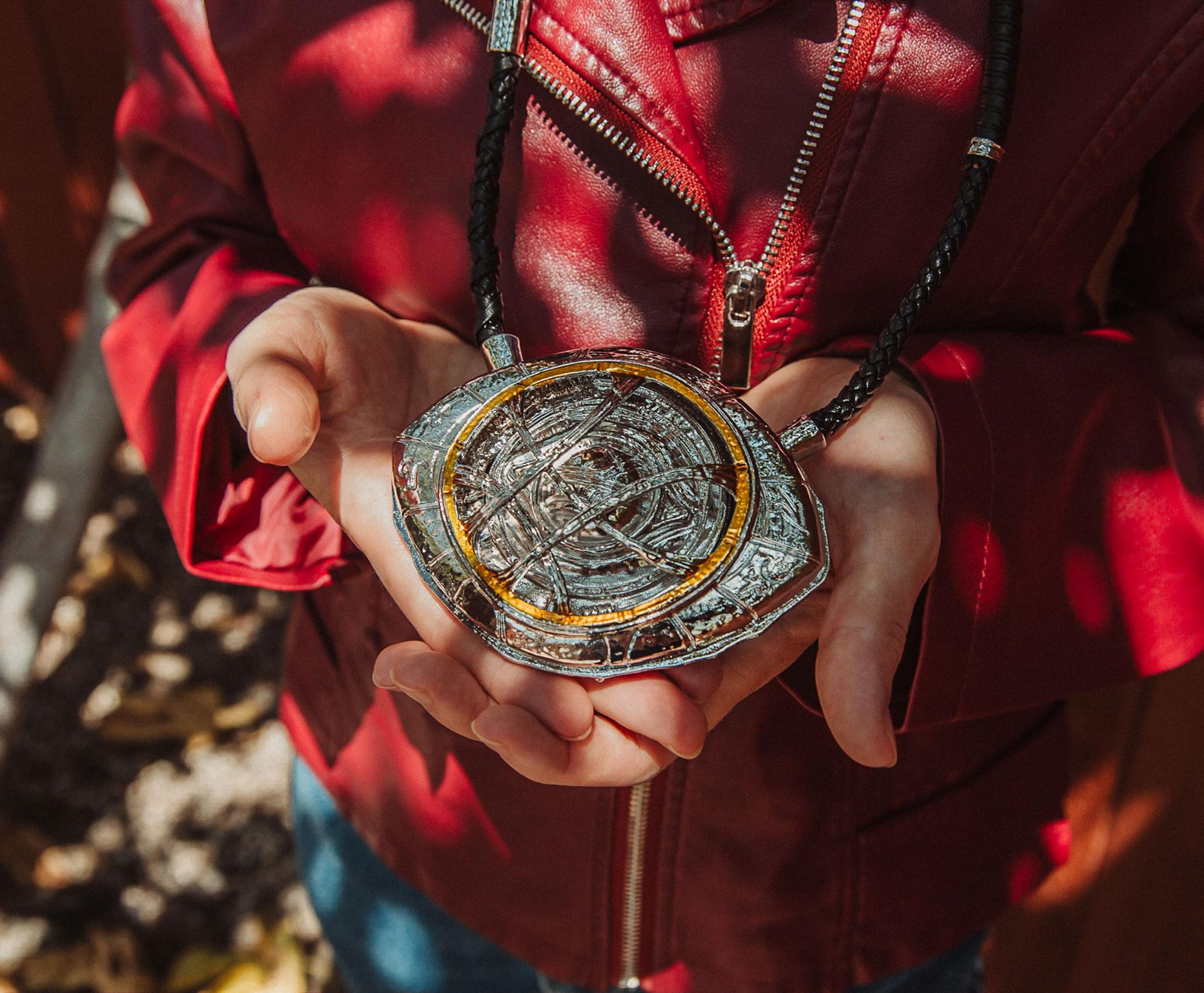 Marvel Doctor Strange in the Multiverse of Madness Silver-Plated Eye of Agamotto Prop Replica | SDCC 2022 Exclusive