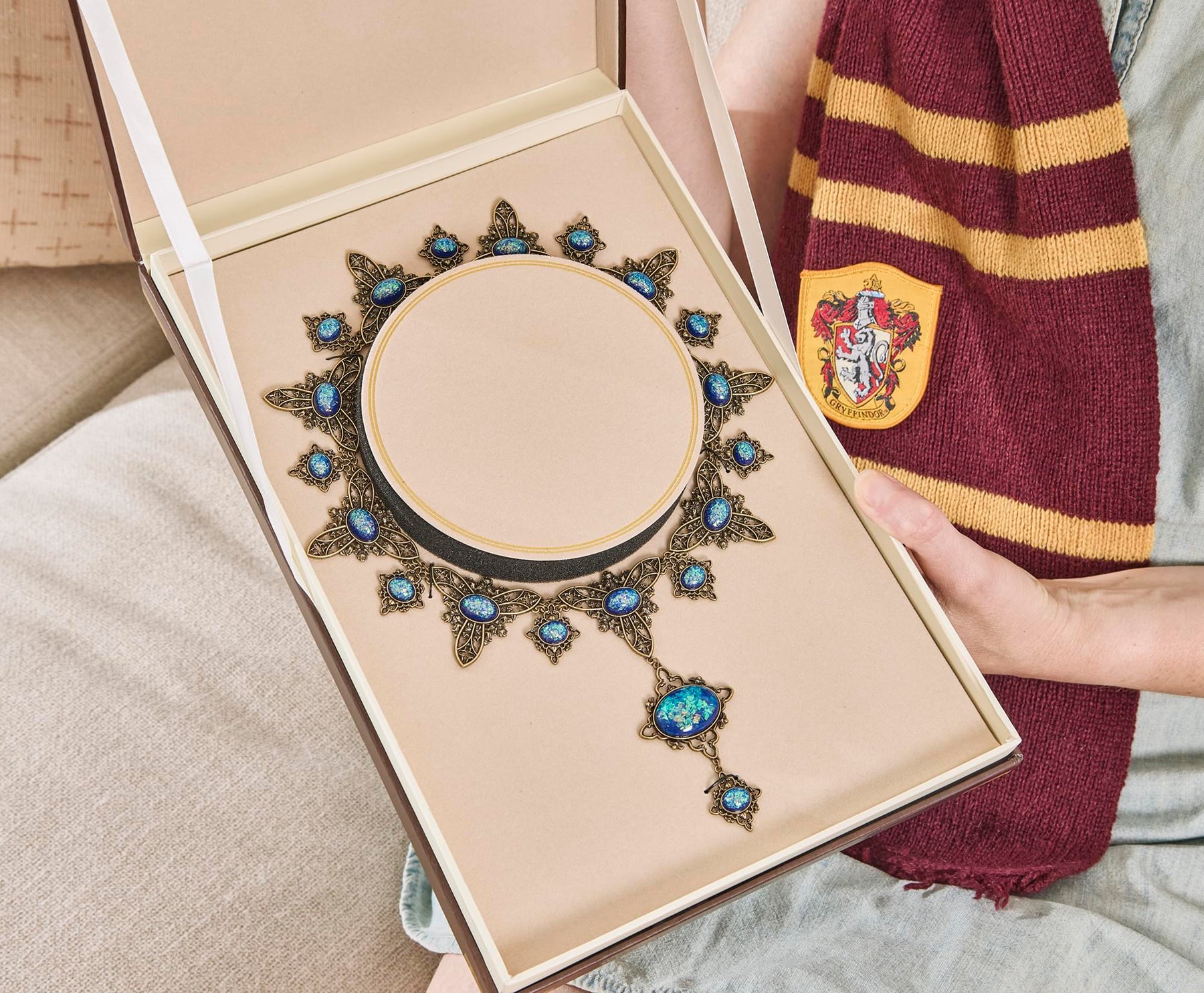 Harry Potter Cursed Opal 16-Inch Necklace Replica