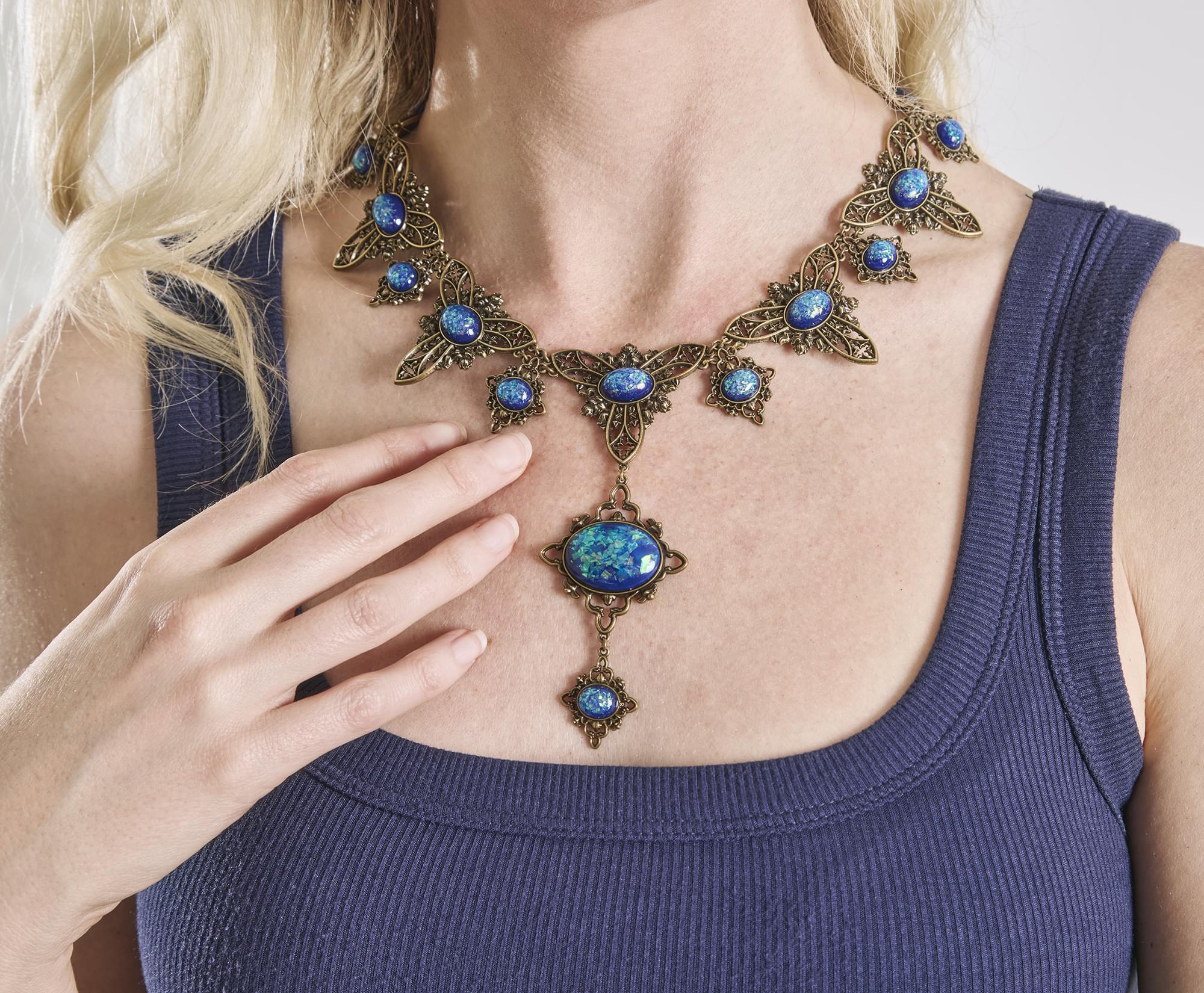 Harry Potter Cursed Opal 16-Inch Necklace Replica