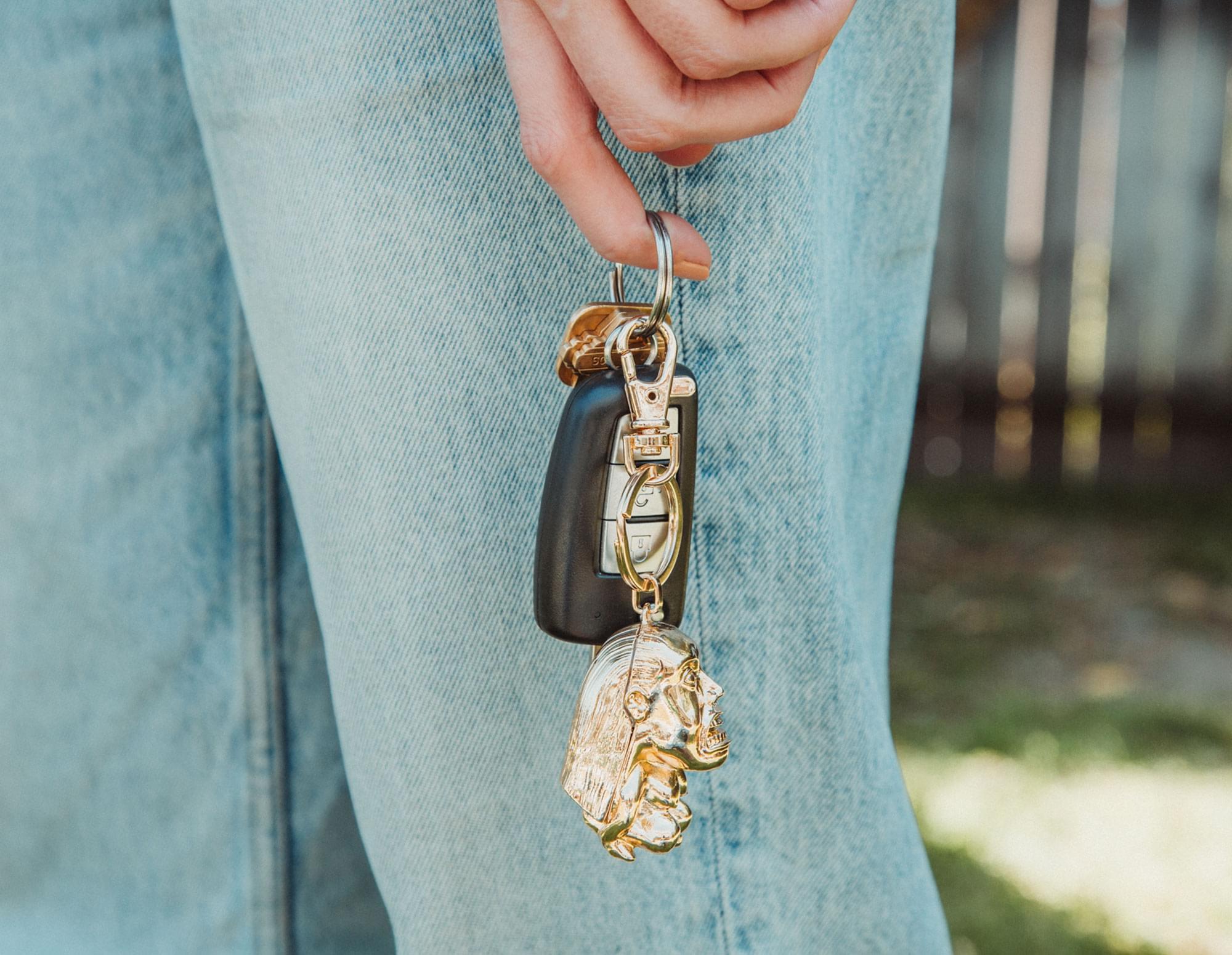 Indiana Jones and The Raiders Of The Lost Ark Golden Idol 3D Metal Keychain