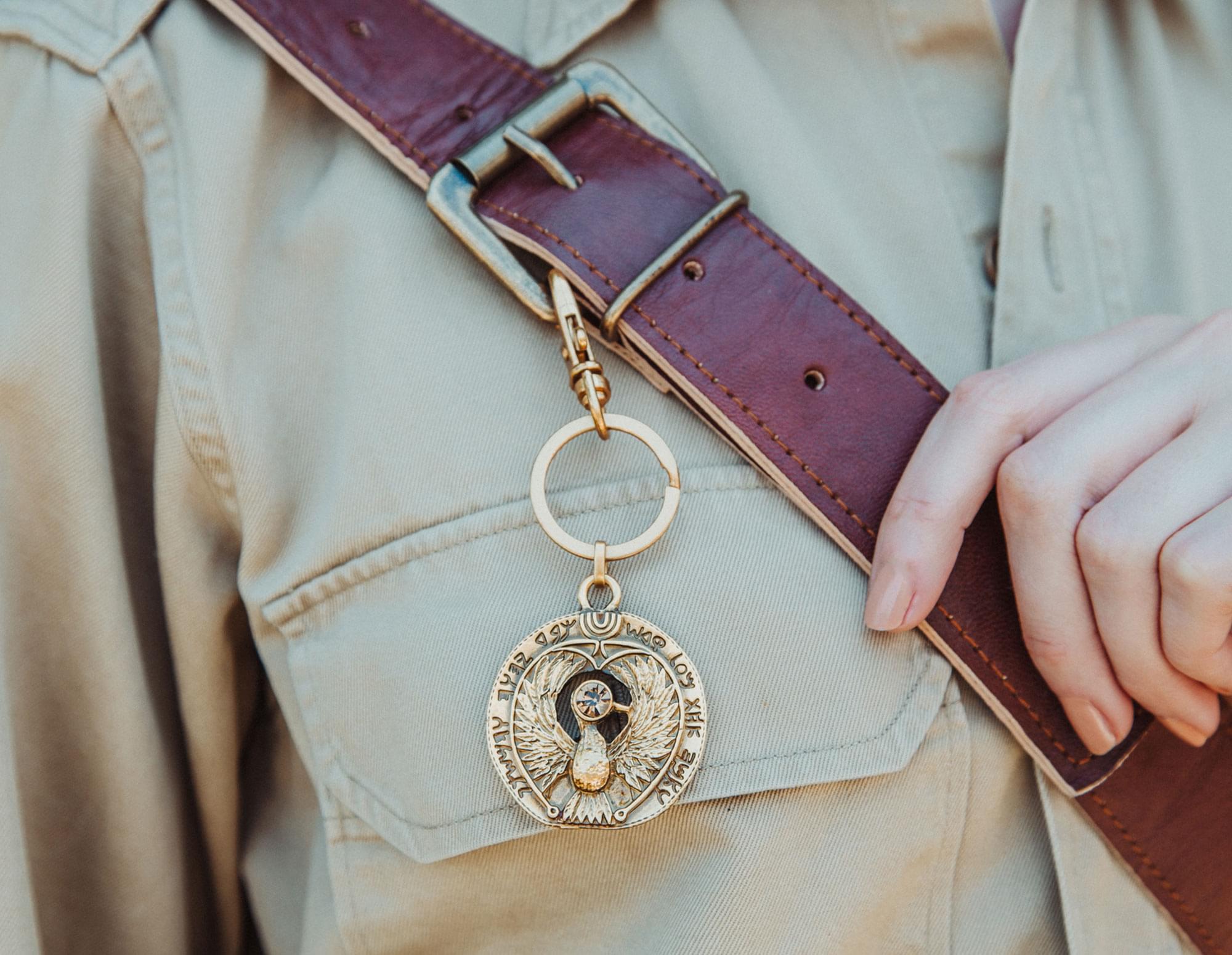 Indiana Jones and The Raiders Of The Lost Ark Talisman Double-Sided Keychain