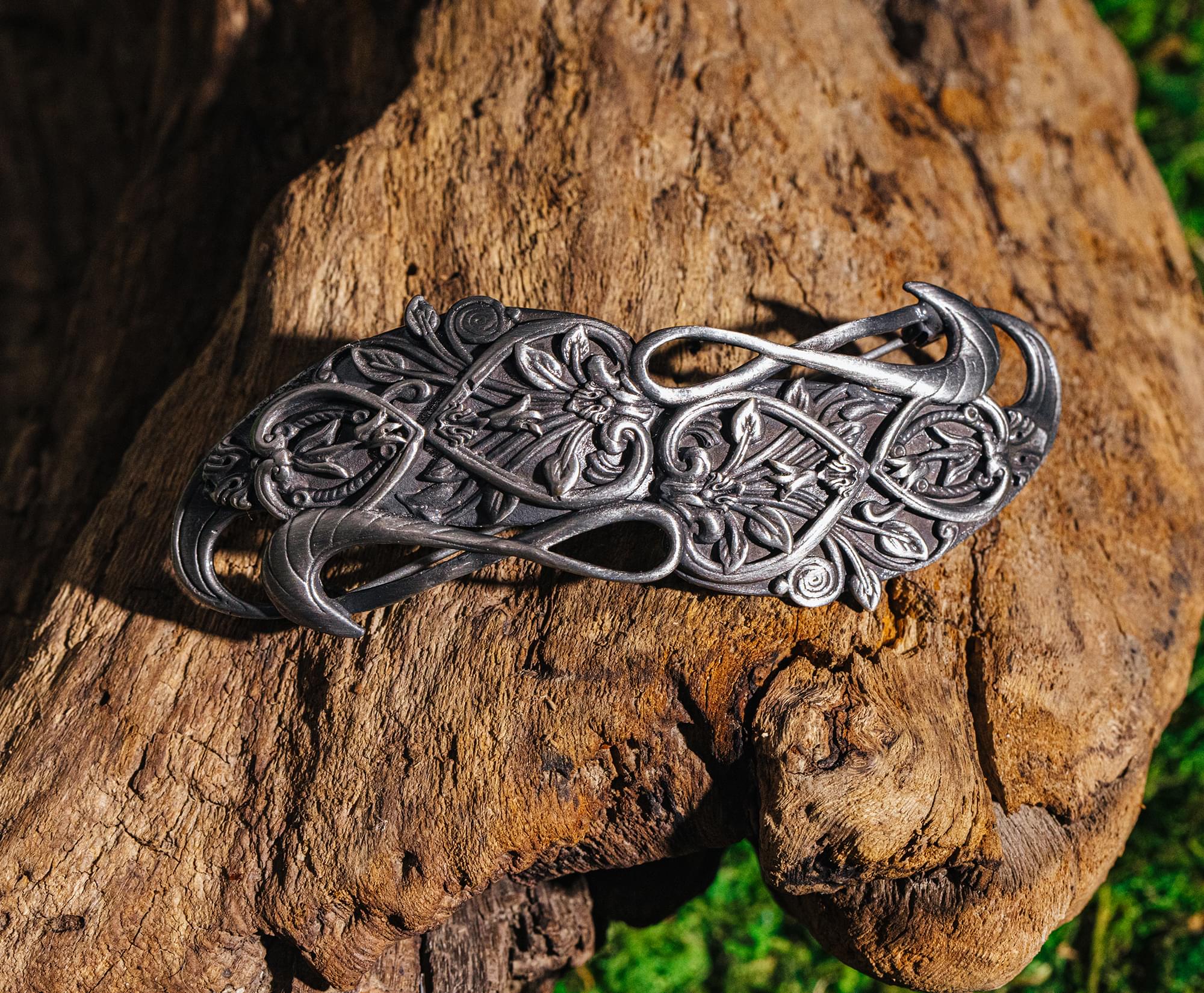 The Lord Of The Rings Gandalf Brooch Pin Replica