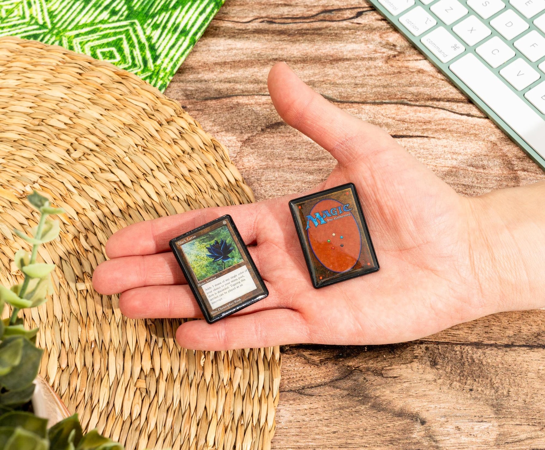 Magic: The Gathering Black Lotus Card 2-Piece Enamel Pin Set