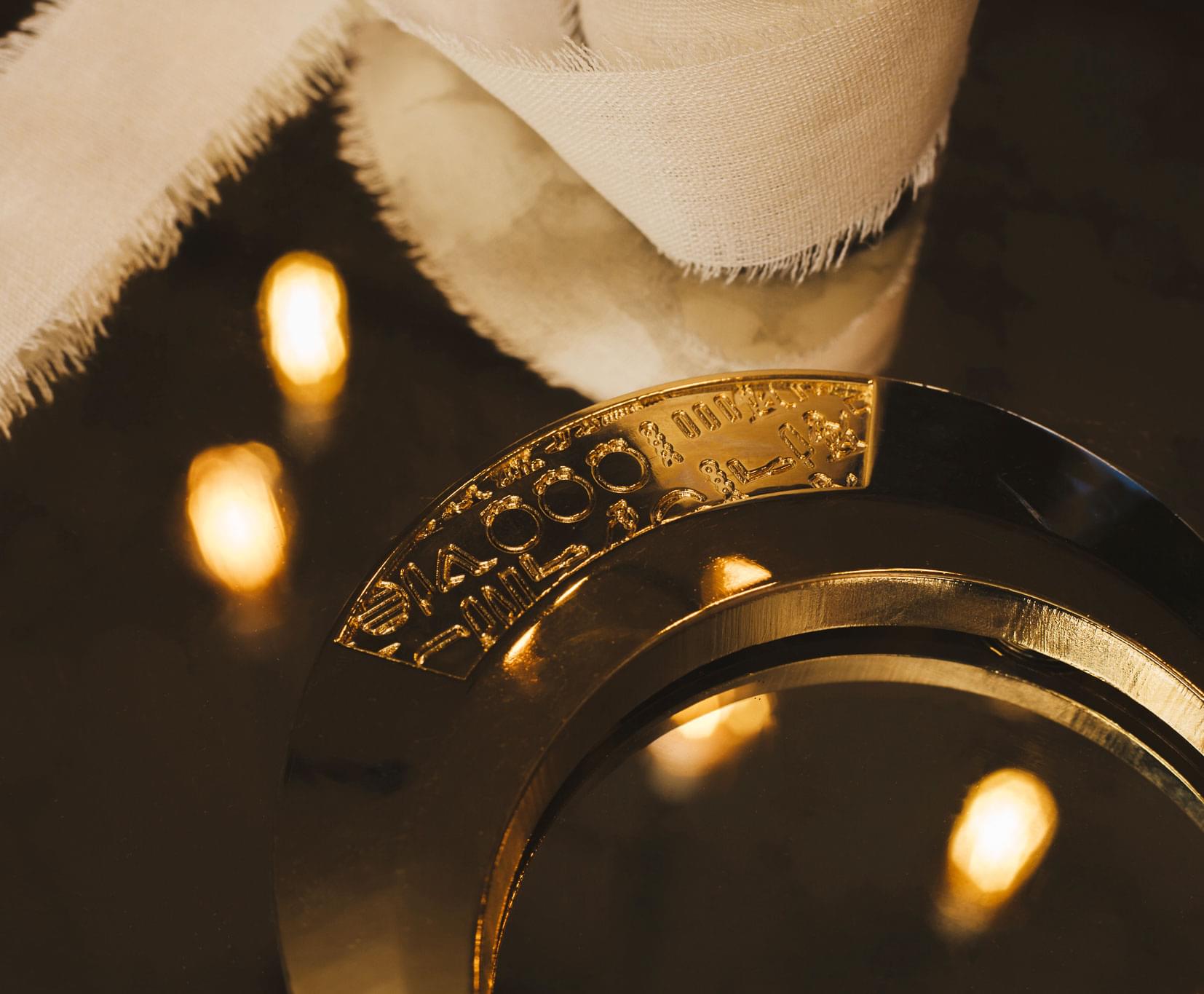 Marvel Moon Knight 14KT Gold Crescent Blade Metal Pin | SDCC 2022 Exclusive