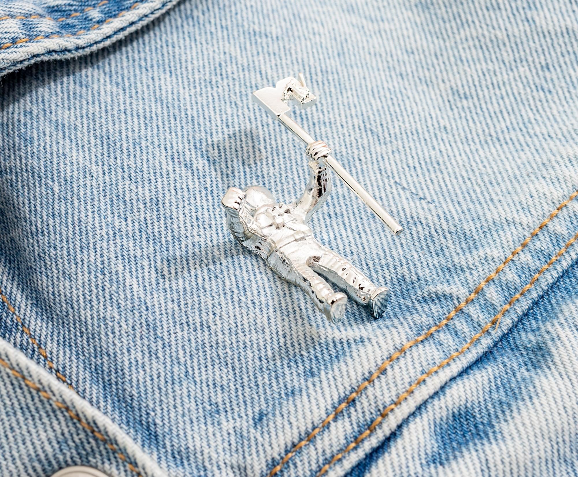 MTV Moon Man 3D Metal Collector's Pin