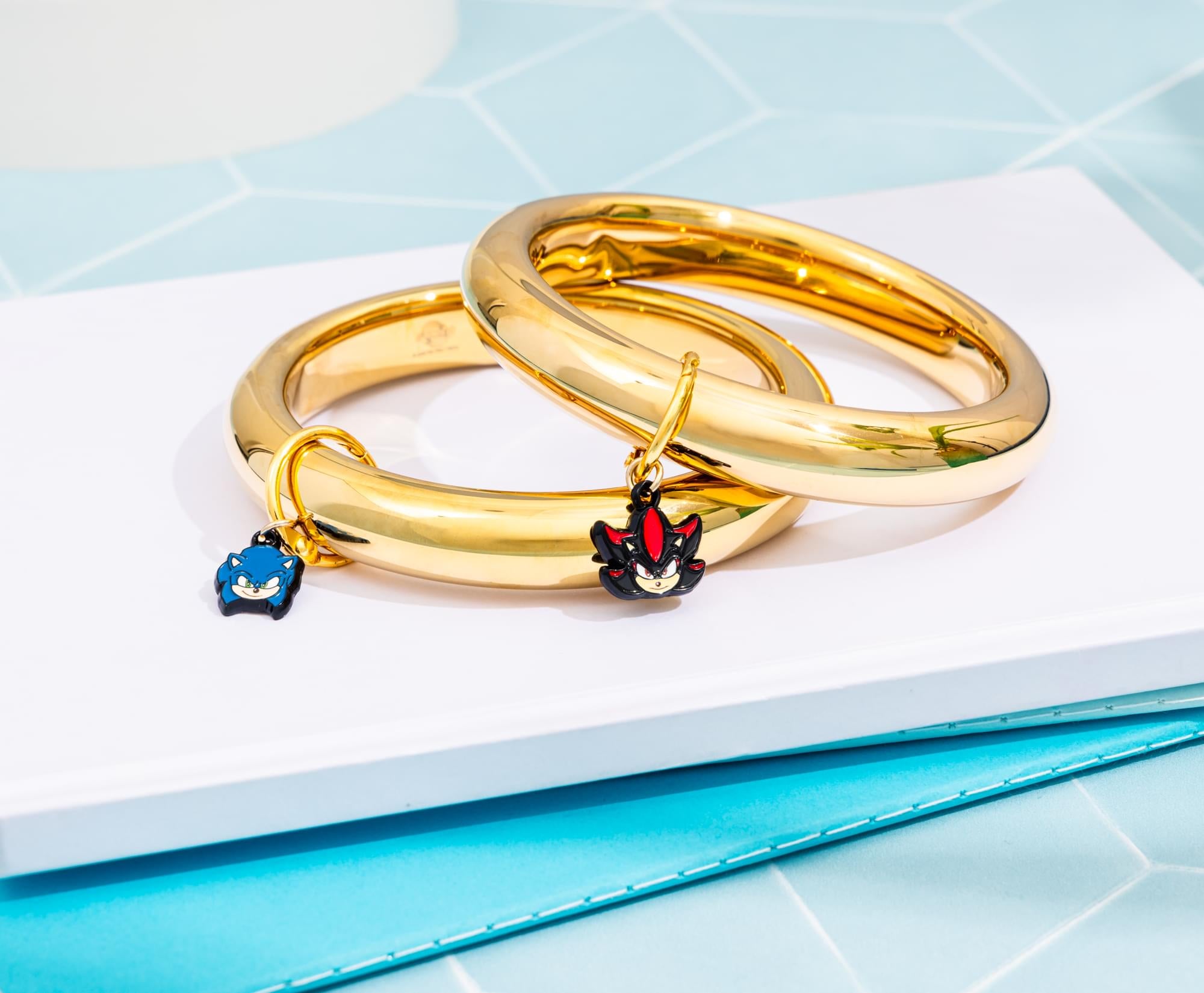 Sonic The Hedgehog Golden Ring 2-Piece Bracelet Replica Collector's Box Set