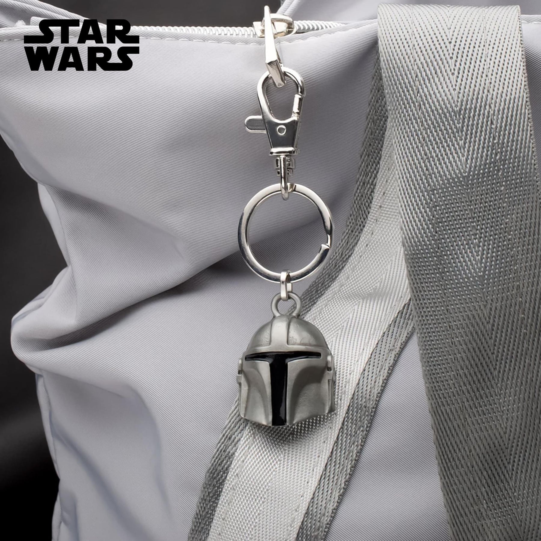 Star Wars: The Mandalorian Din Djarin Helmet Metal Keychain
