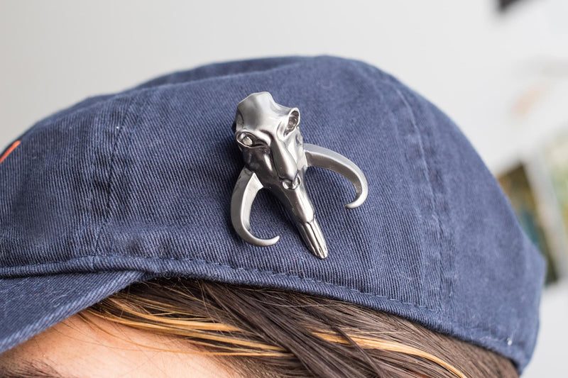 Star Wars Mandalorian Exclusive 3D Mythosaur Skull Pin | Free Shipping