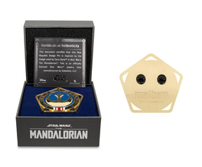 Star Wars: The Mandalorian Limited Edition Enamel Pin Republic Medallion Replica