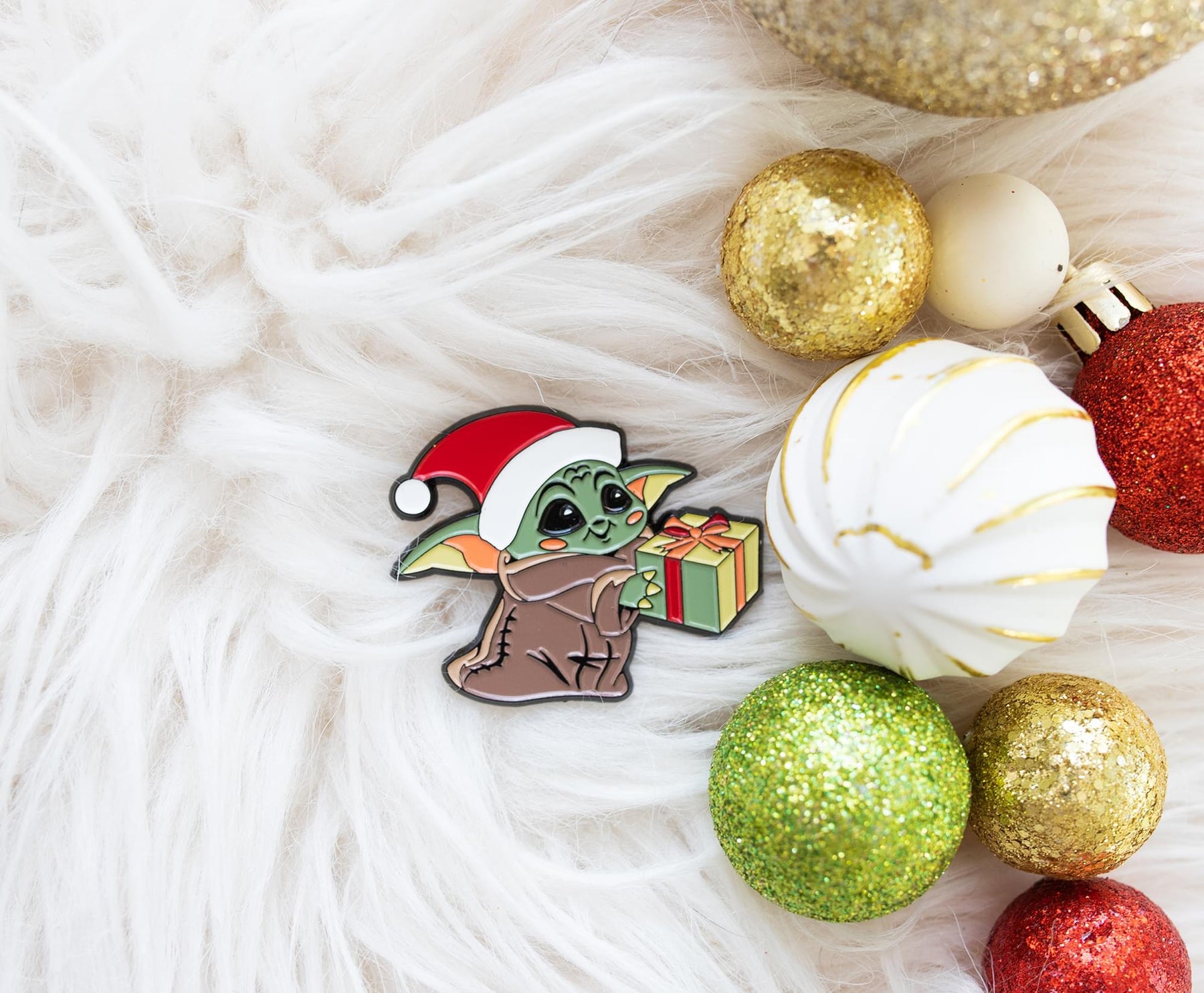 Star Wars: The Mandalorian Grogu Christmas Limited Edition Pin | Toynk Exclusive
