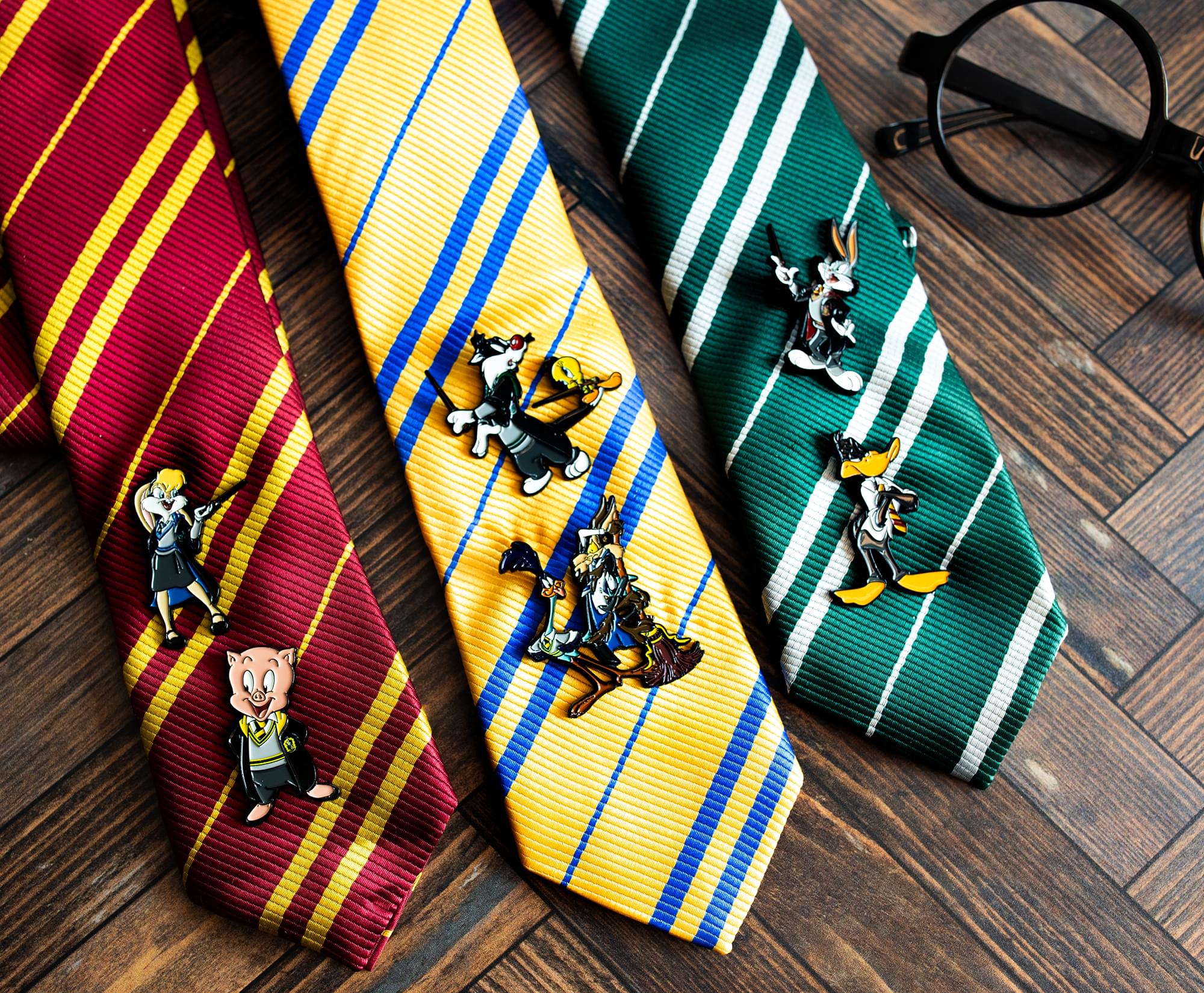Warner Bros. 100 Looney Tunes x Harry Potter 6-Pin Set