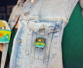 Warner Bros. 100 Looney Tunes x Mystery Machine Enamel Pin | SDCC 2023 Exclusive