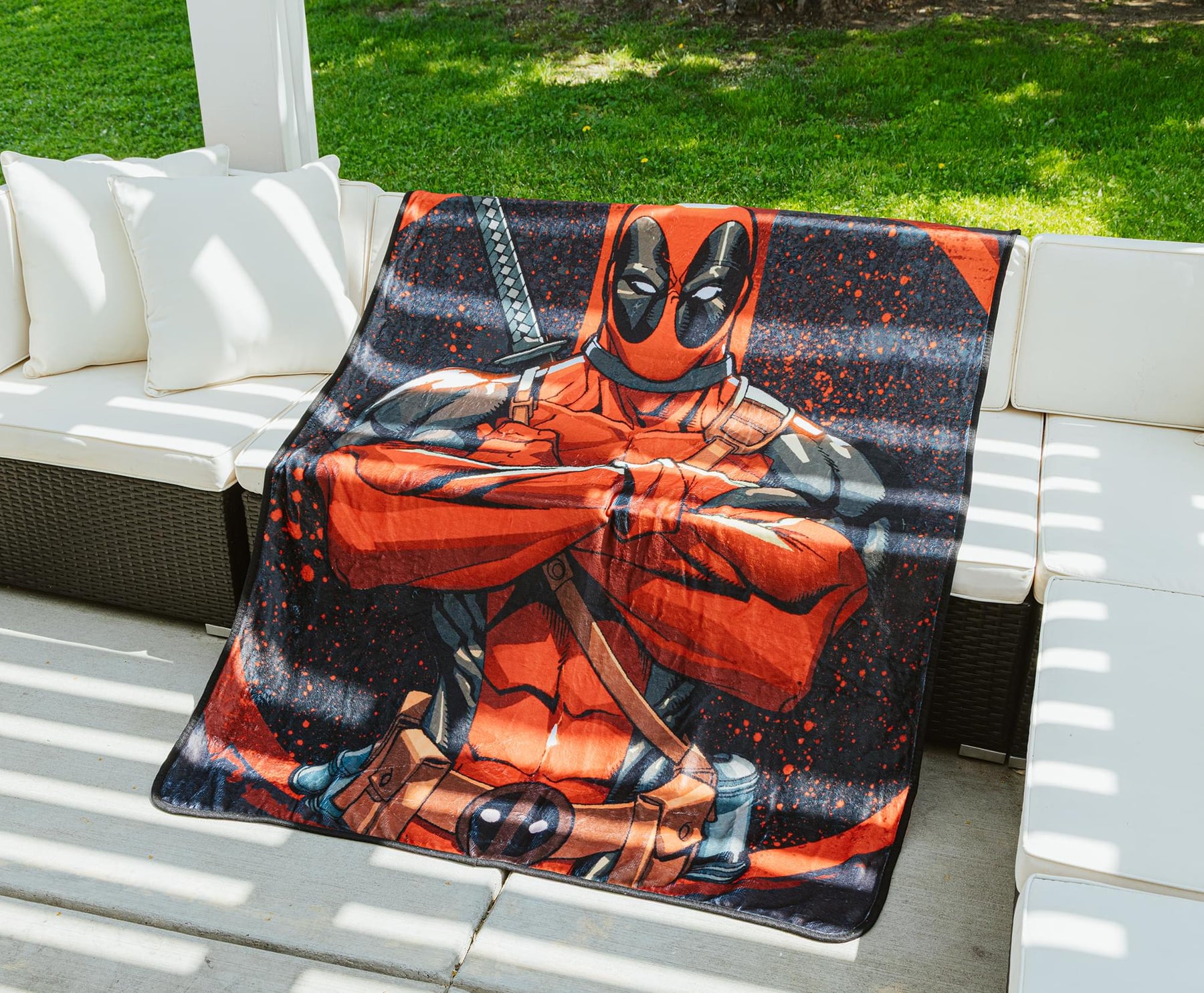 Marvel Deadpool Arms Crossed Fleece Throw Blanket | 45 x 60 Inches
