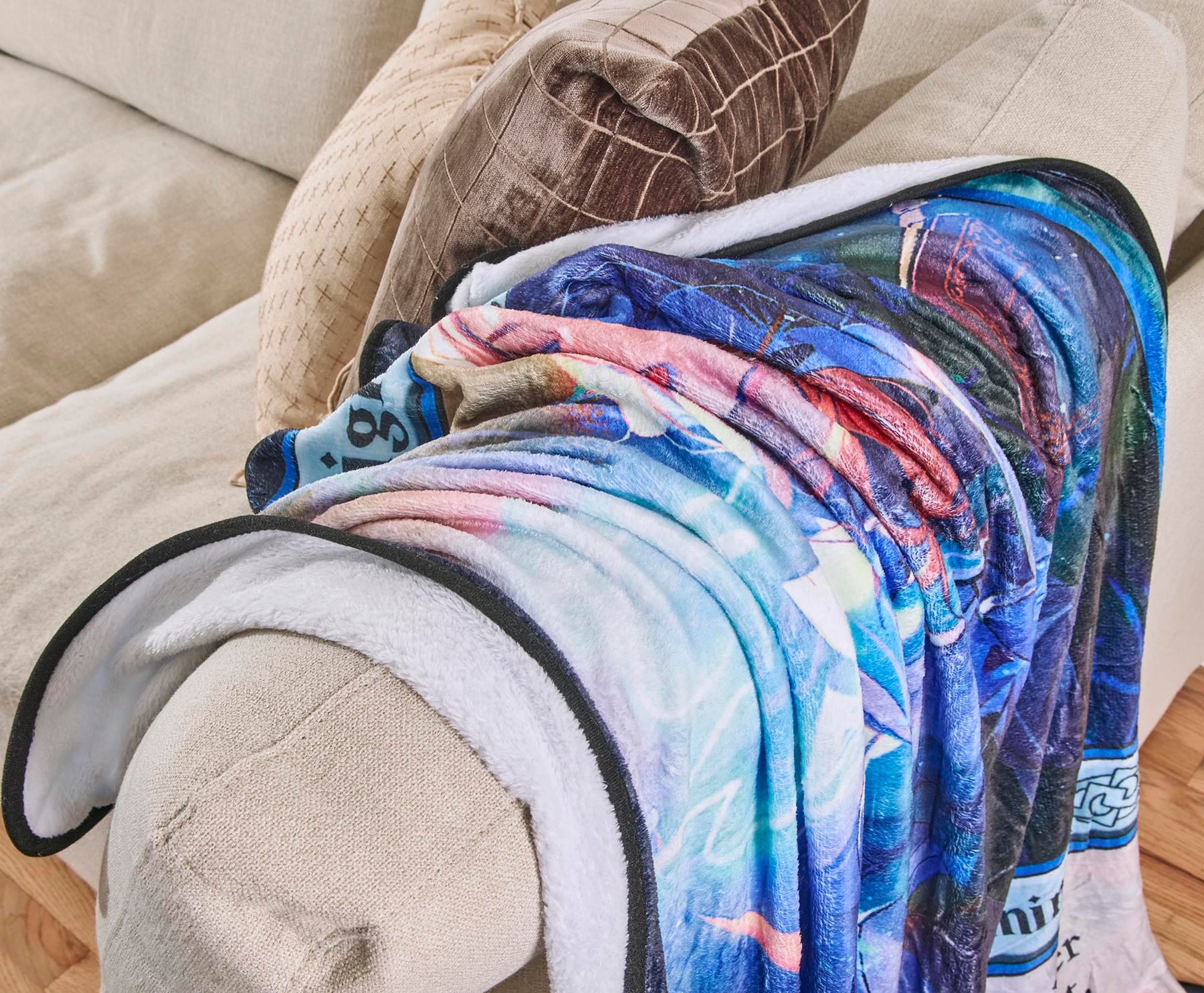 Magic: The Gathering Kasmina Card Fleece Throw Blanket | 45 x 60 Inches