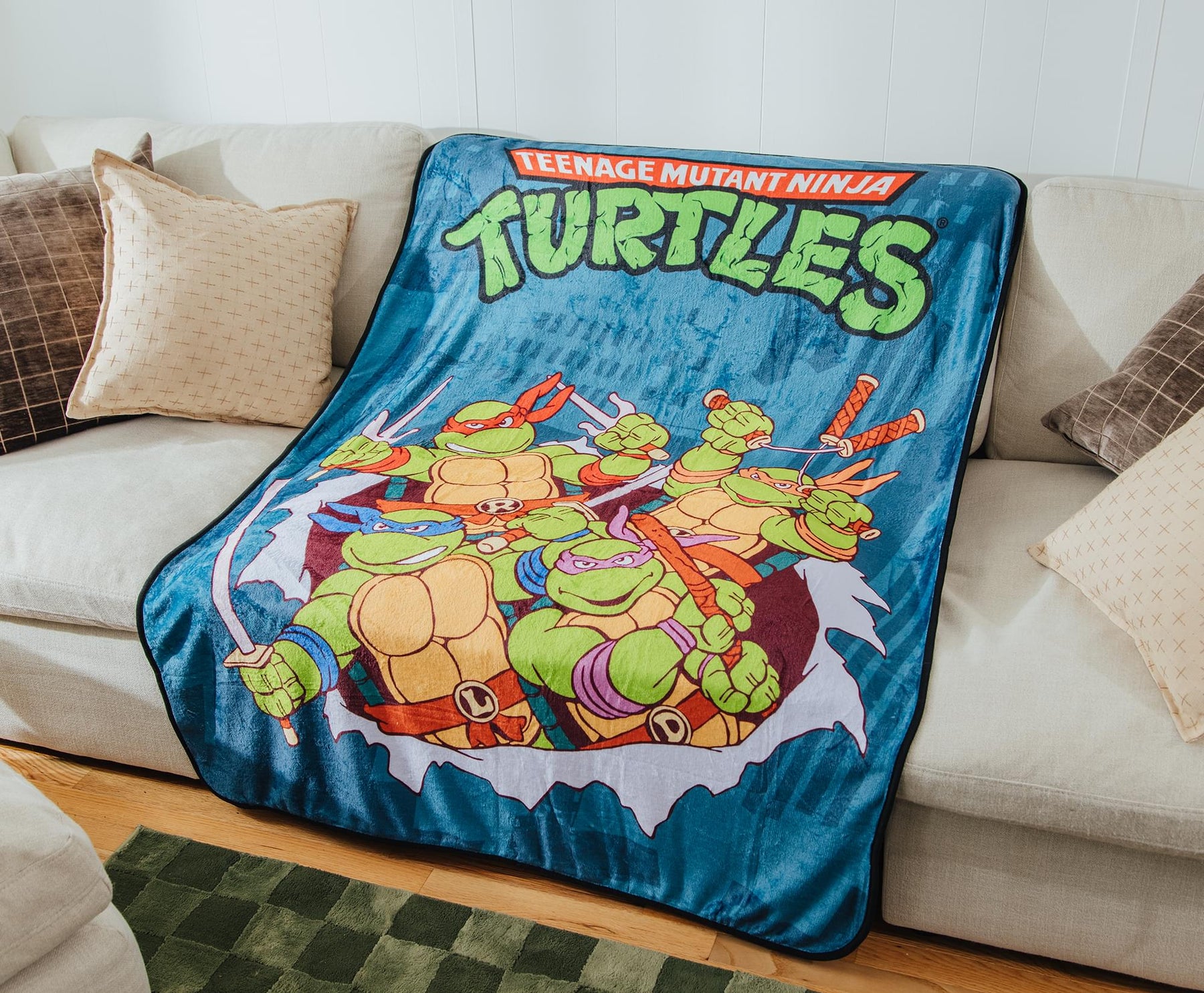 Teenage Mutant Ninja Turtles City Heroes 45 x 60 Inch Fleece Throw Blanket