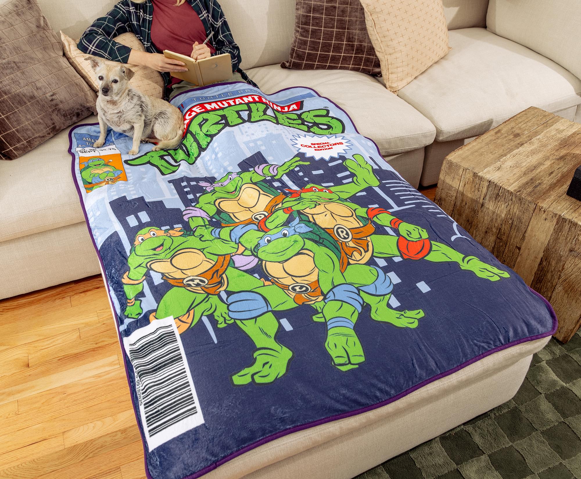 Teenage Mutant Ninja Turtles Comic Heroes 45 x 60 Inch Fleece Throw Blanket