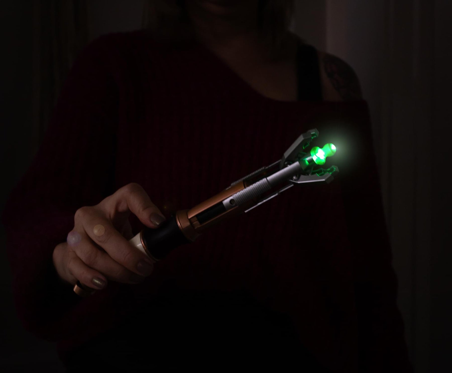 Doctor Who 11th Doctor Electronic Sonic Screwdriver Prop | Toynk Exclusive