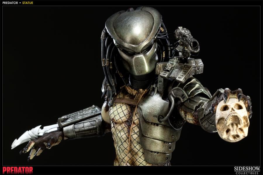 Predator Classic 20" 1:5 Scale Statue