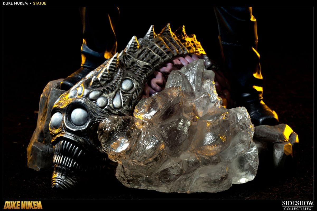 Duke Nukem 1:5 Scale Polystone Statue