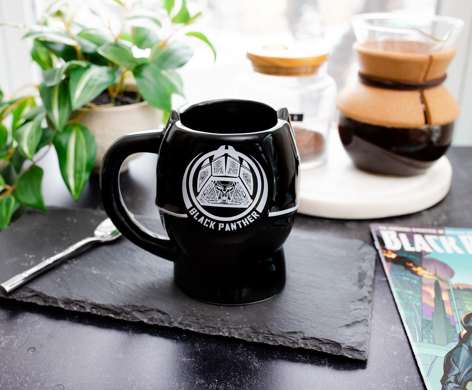 Marvel Black Panther Tribal Borders Electroplated Ceramic Mug Holds 20  Ounces